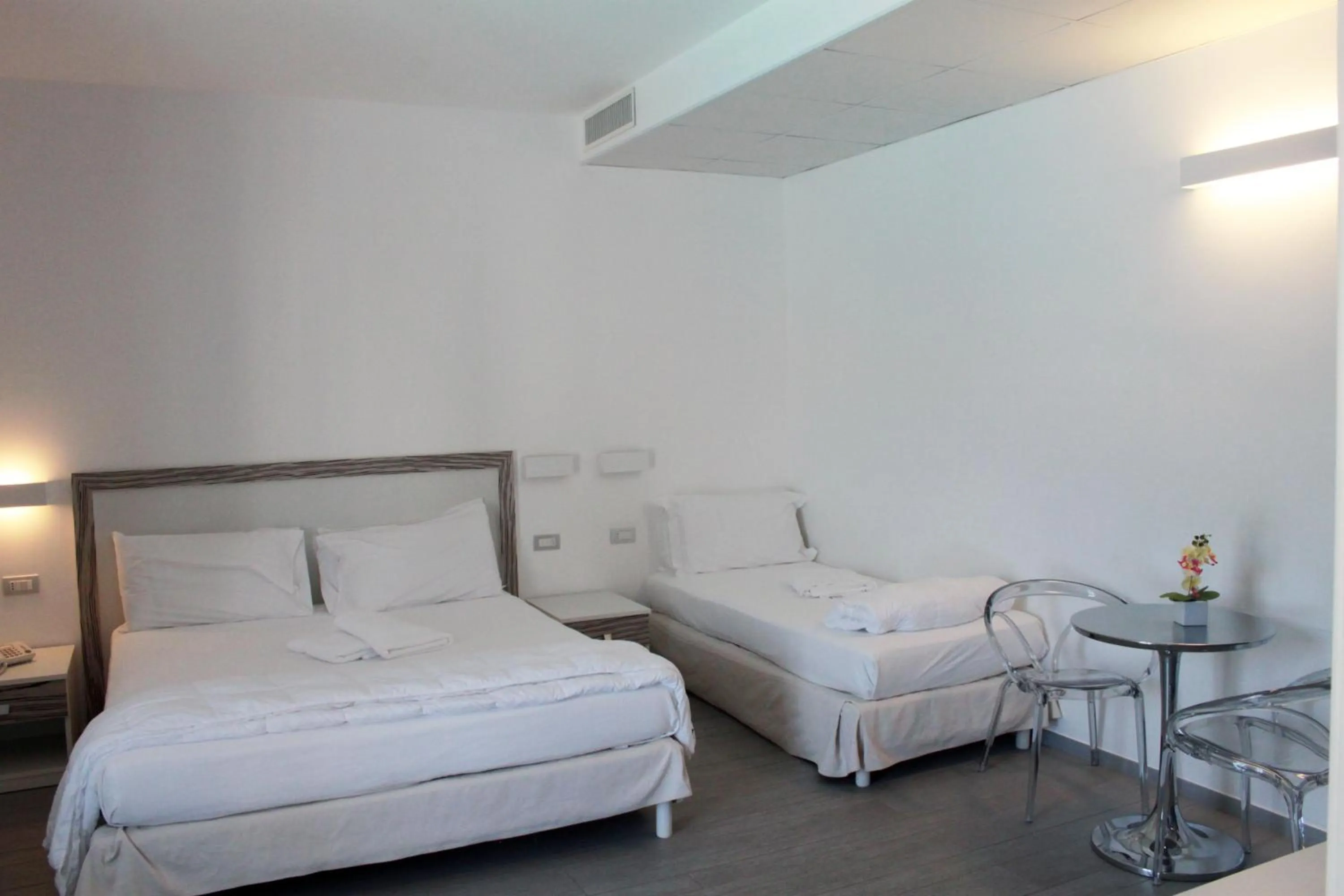 Bed in Hotel Miramare