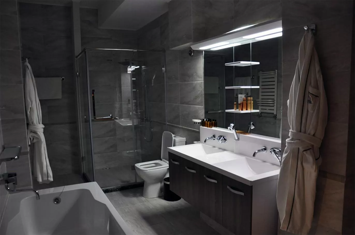 Parliament Palace Hotel