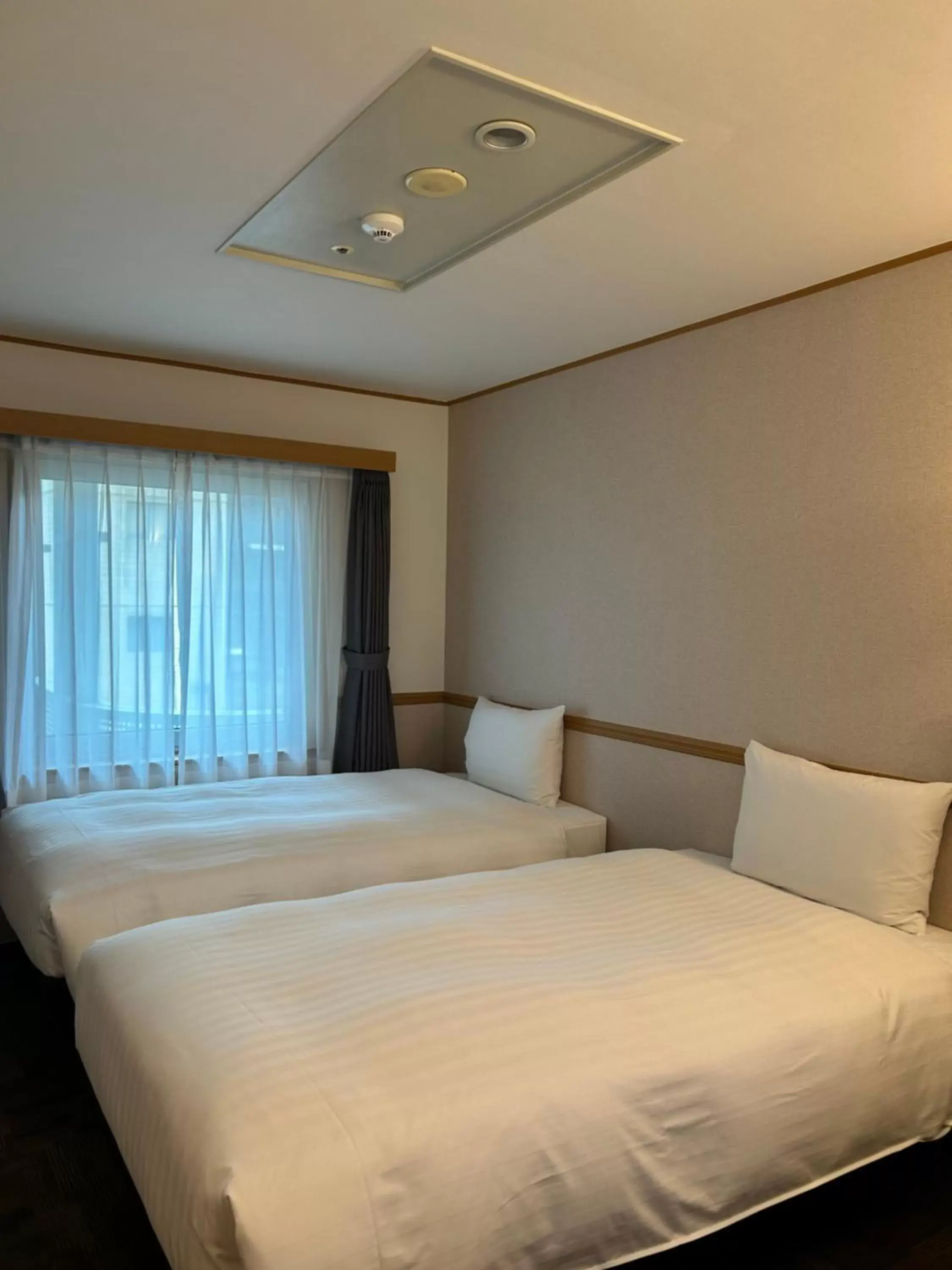 Twin Room - Non-Smoking in Toyoko Inn Busan Station No.1 Twin Room - Non-Smoking in Toyoko Inn Busan Station No.1