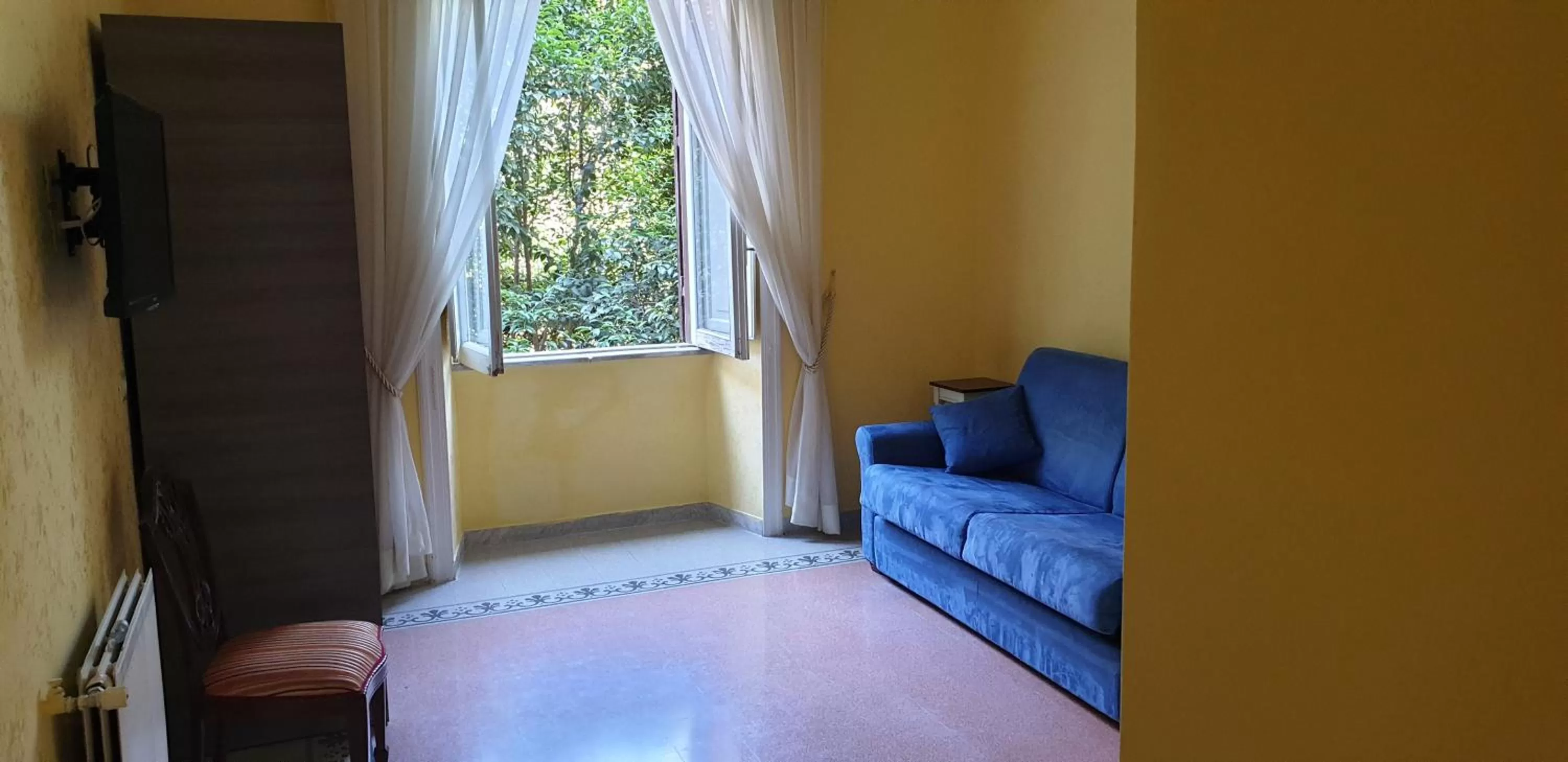 Living room in La Breccia A Porta Pia