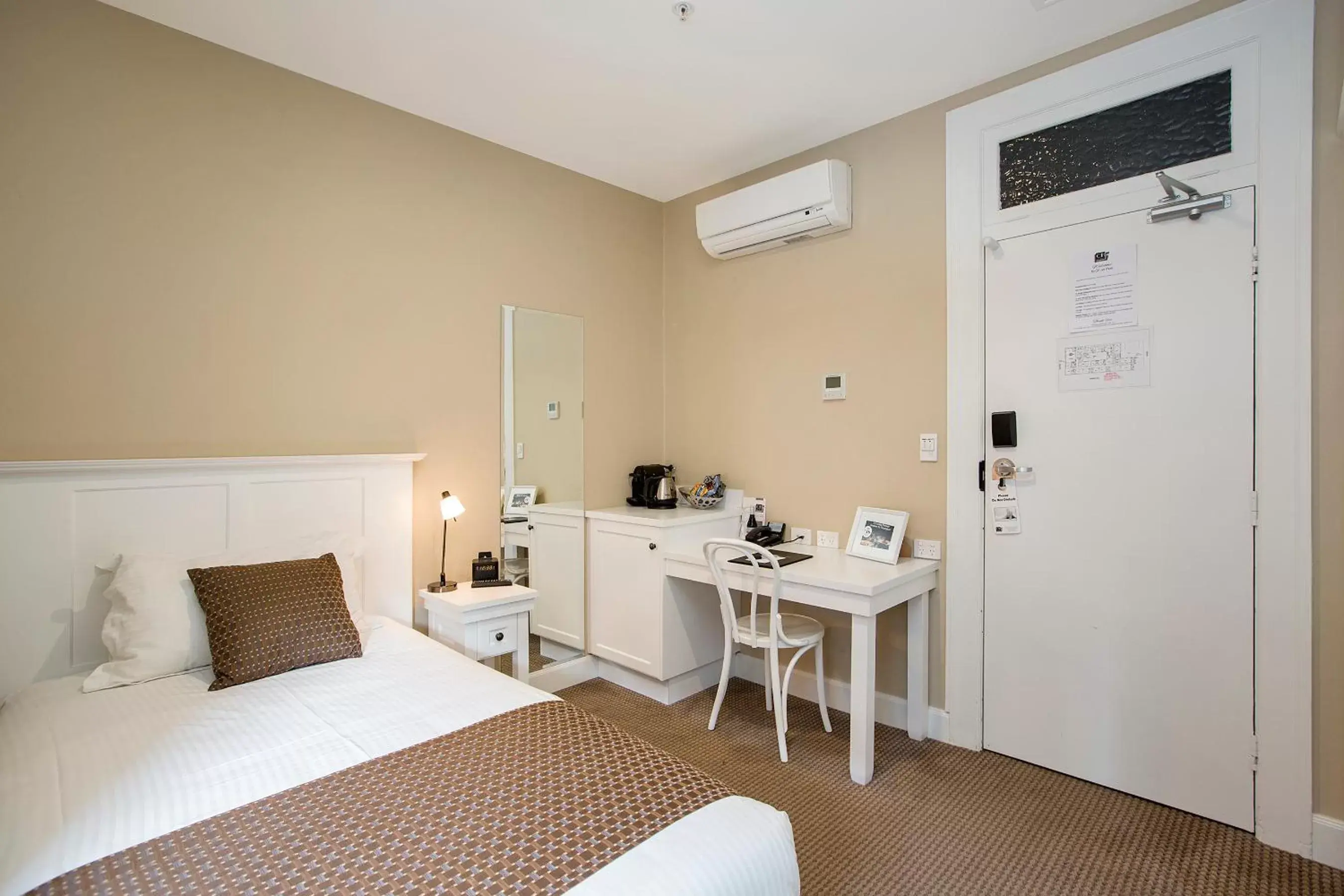 Classic Single Room in CH Boutique Hotel Classic Single Room in CH Boutique Hotel