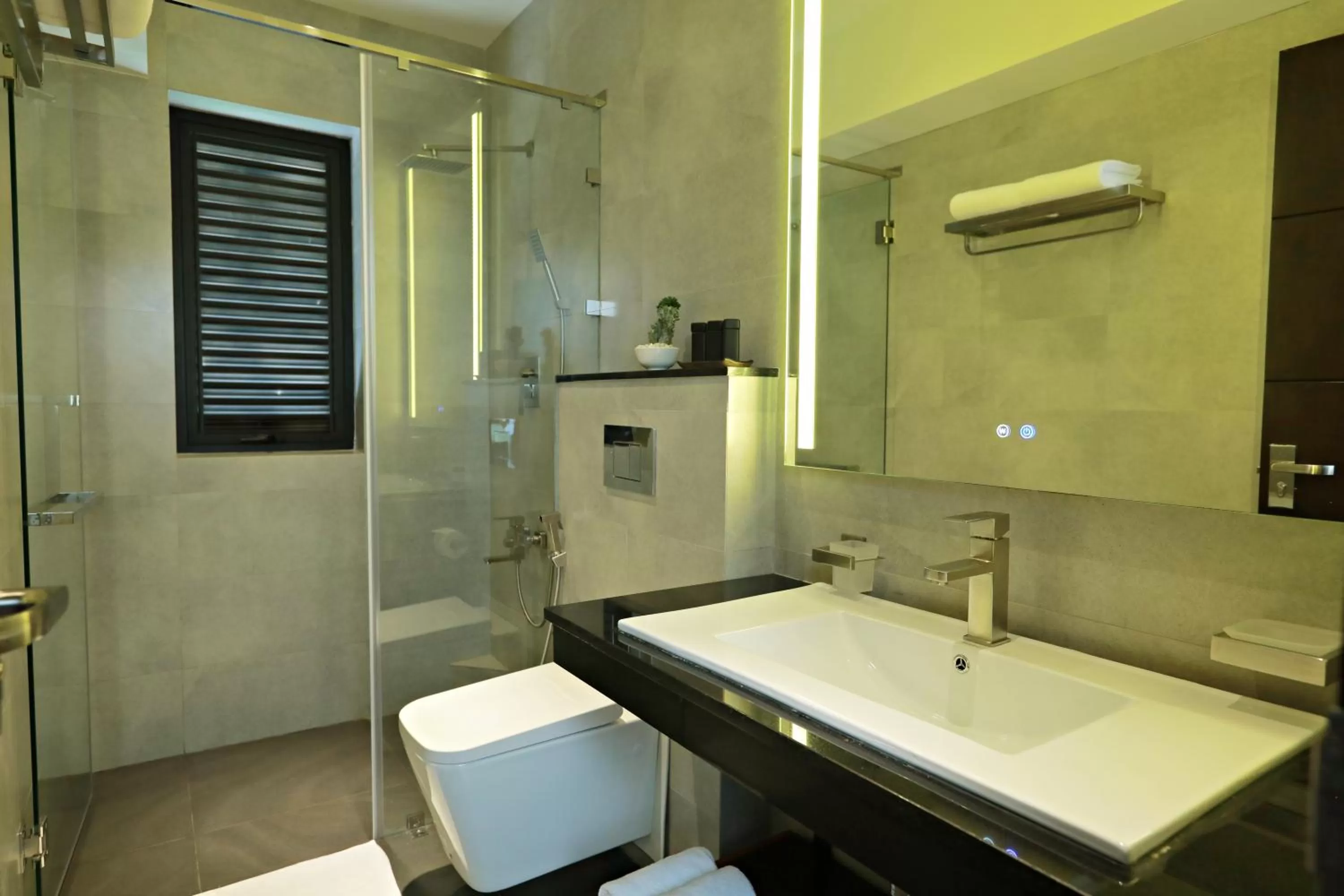 Toilet, Bathroom in Lavonca Boutique Hotel