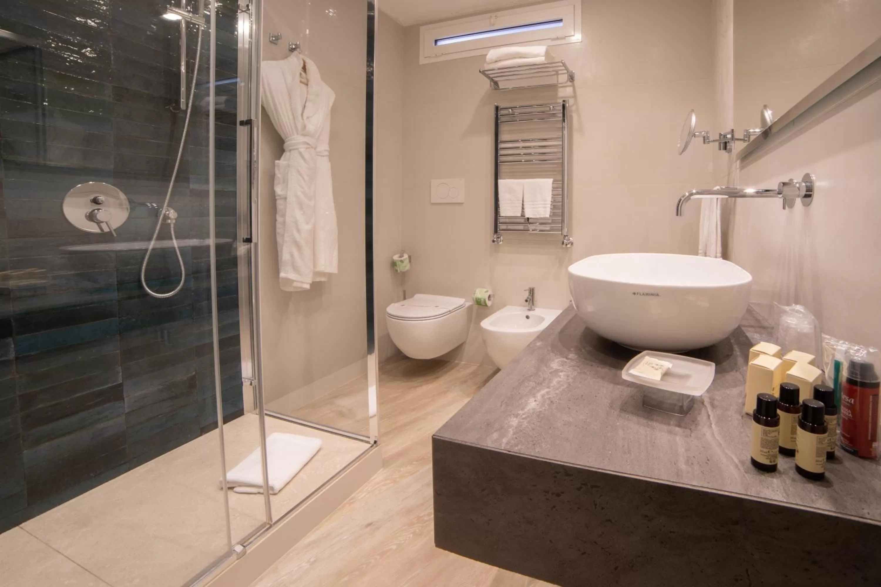 Bathroom in Splendid Hotel Taormina