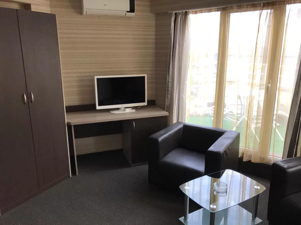 TV/Entertainment Center in Casa Blanca