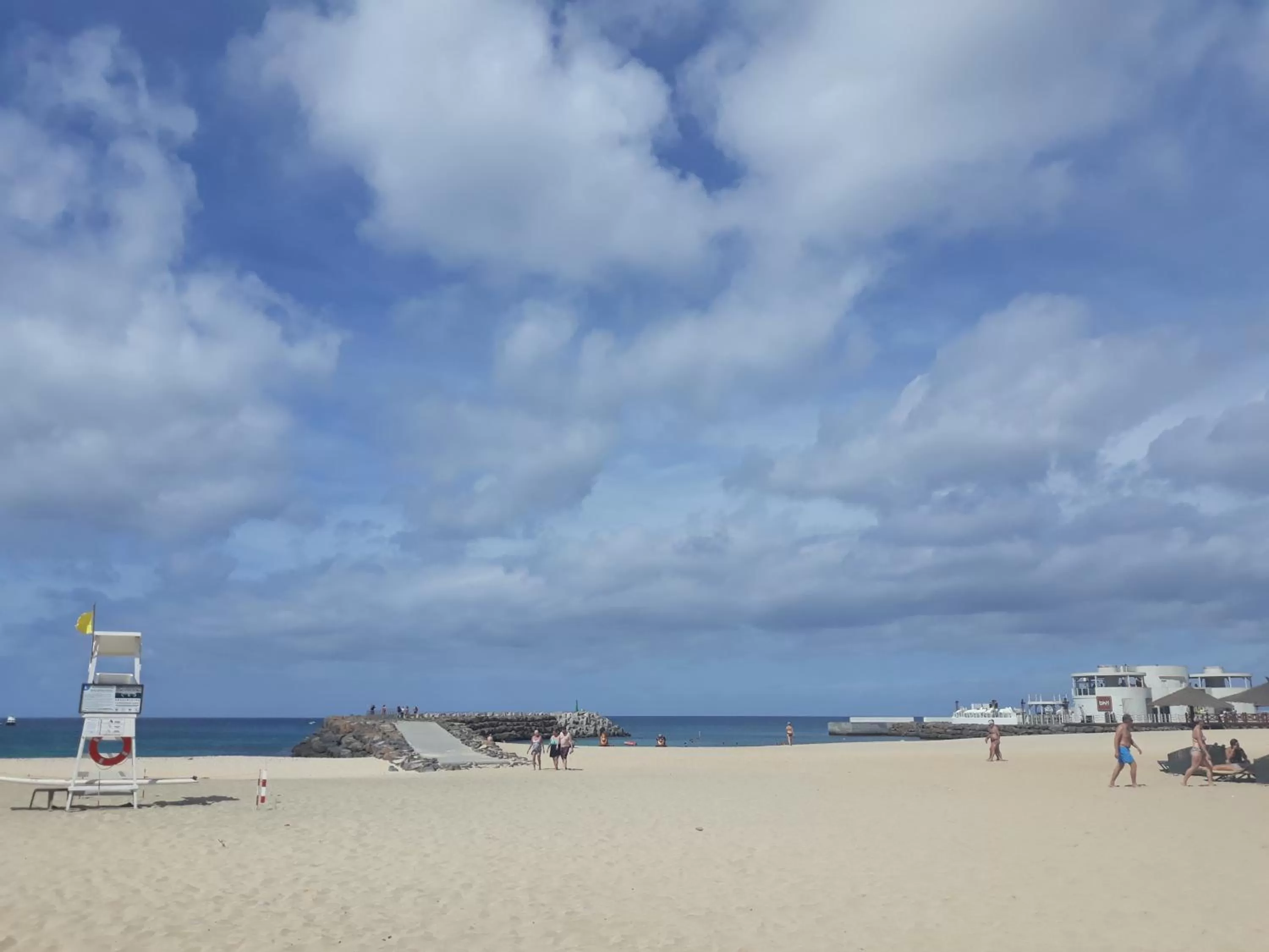 Beach in Guesthouse Le Châtelain