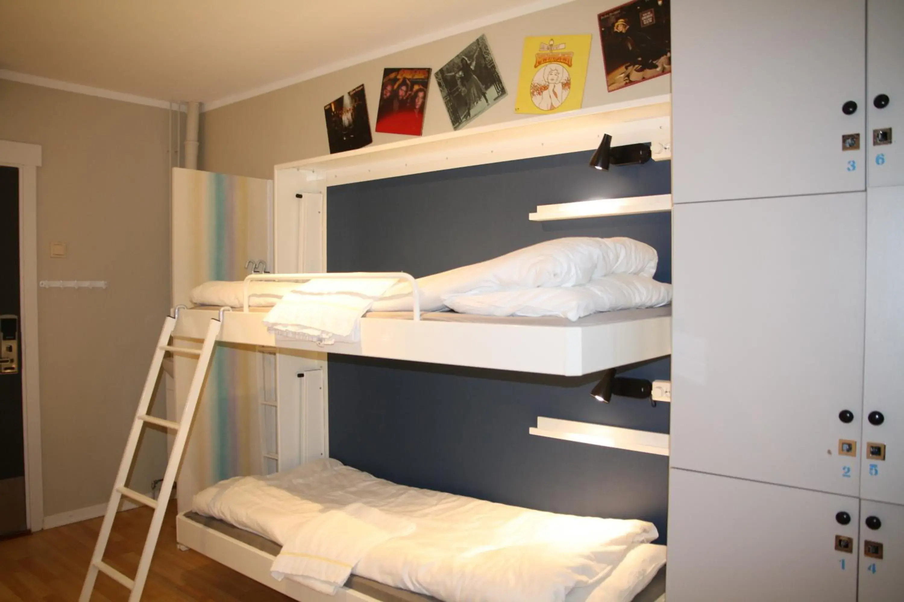 Bed in 6-Bed Female Dormitory Room in HI Oslo Haraldsheim Bed in 6-Bed Female Dormitory Room in HI Oslo Haraldsheim