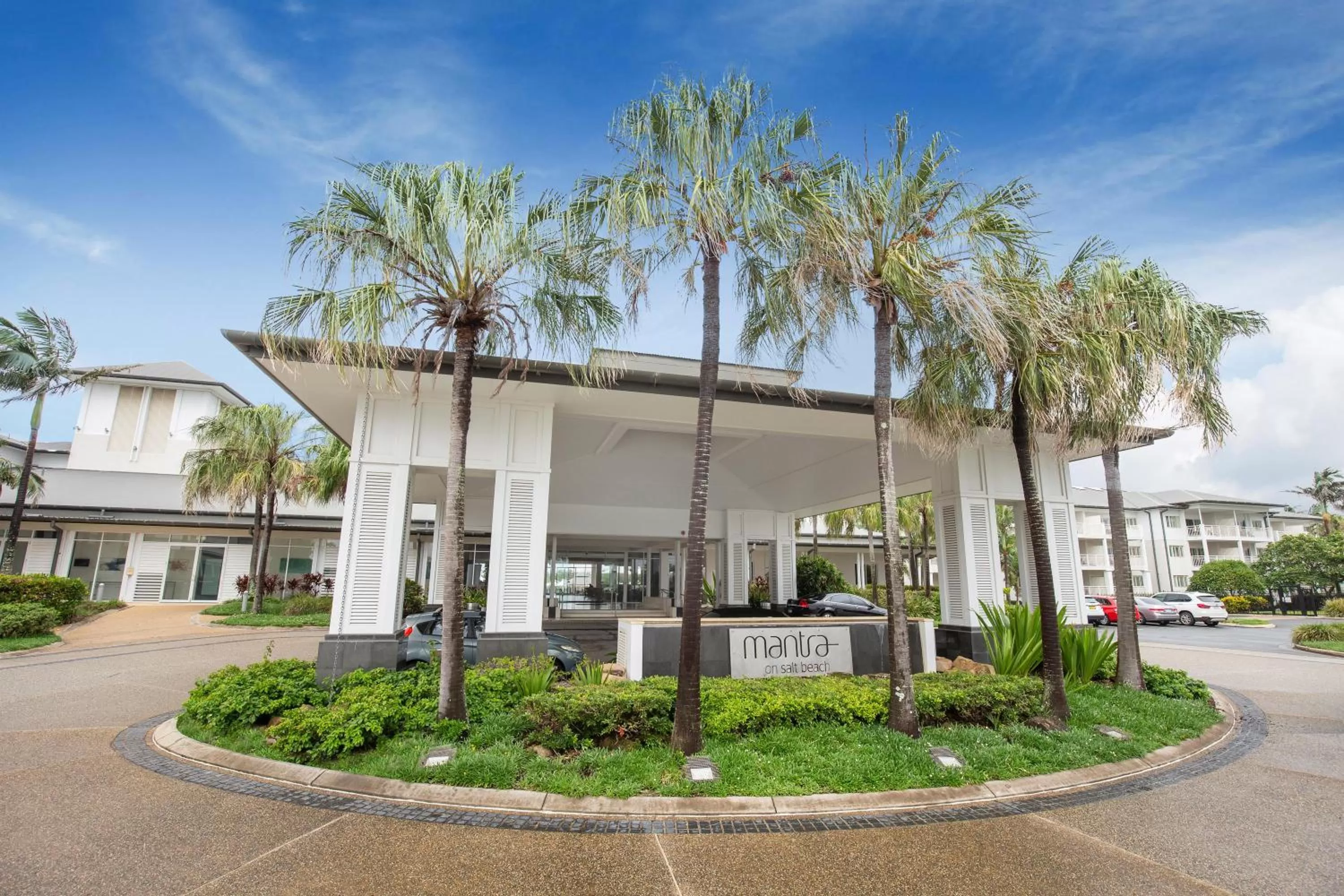 Property building in Mantra on Salt Beach