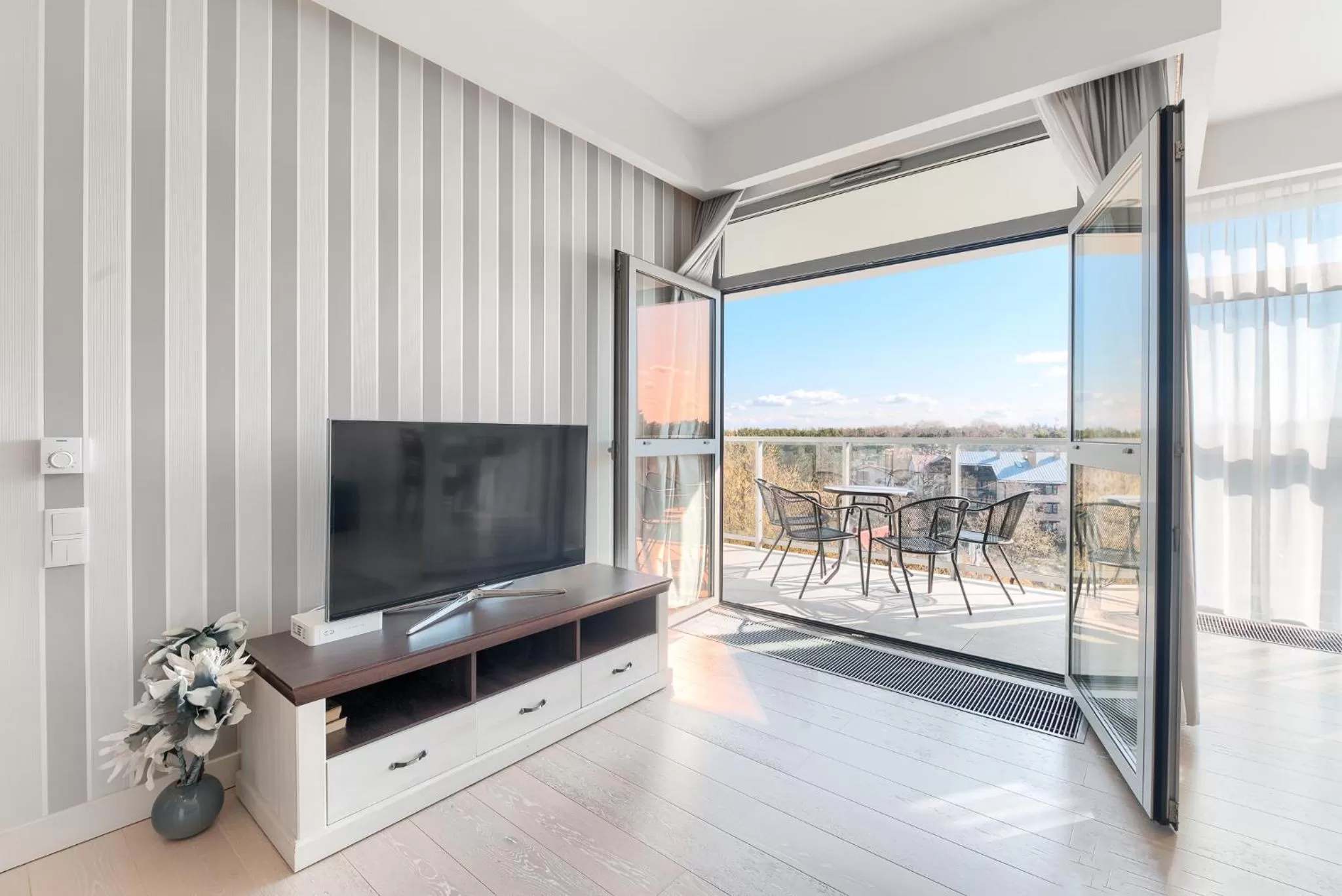 Patio, TV/Entertainment Center in Dune Resort Mielno - A