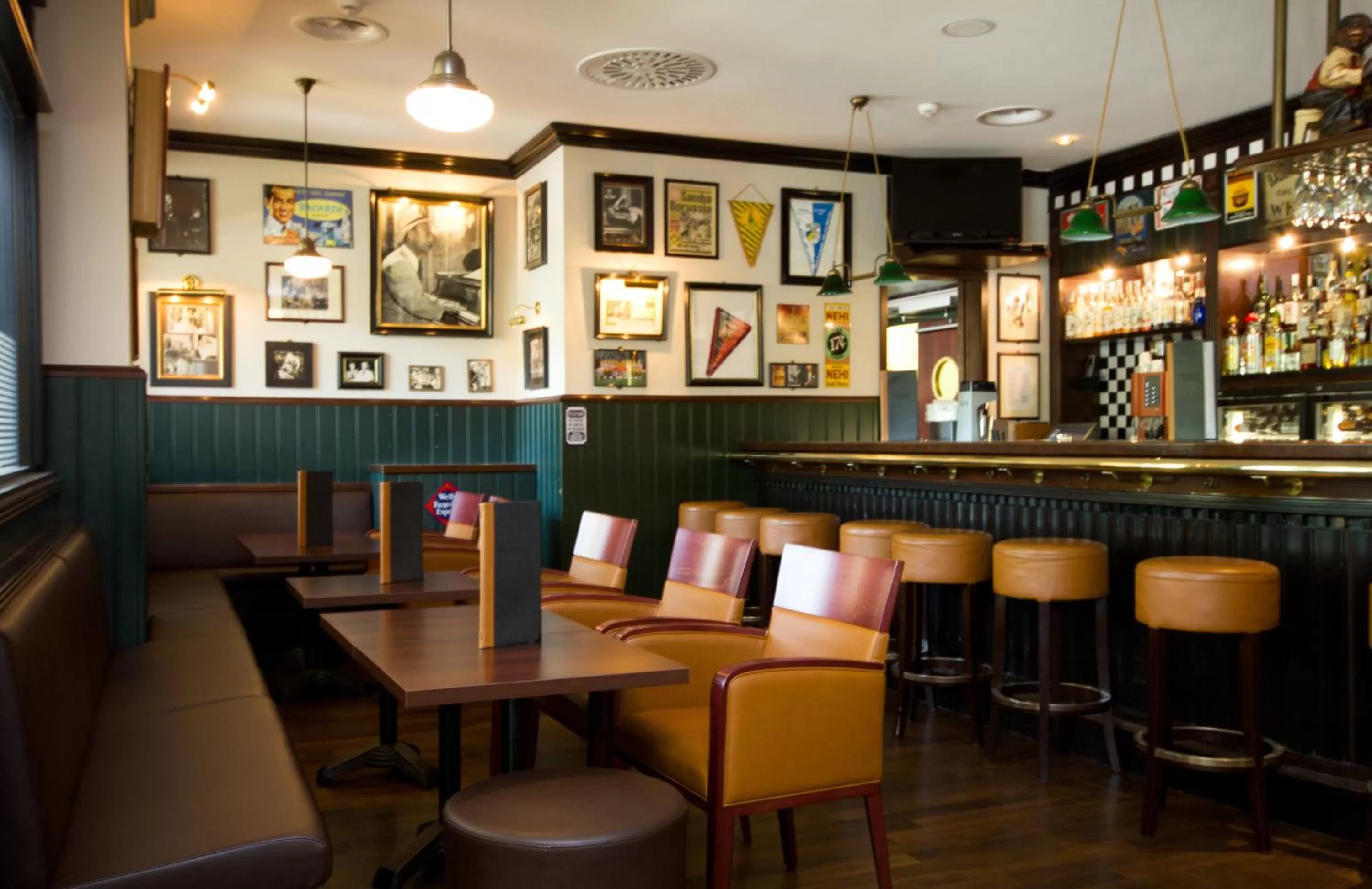 Lounge or bar in Steigenberger Dortmund