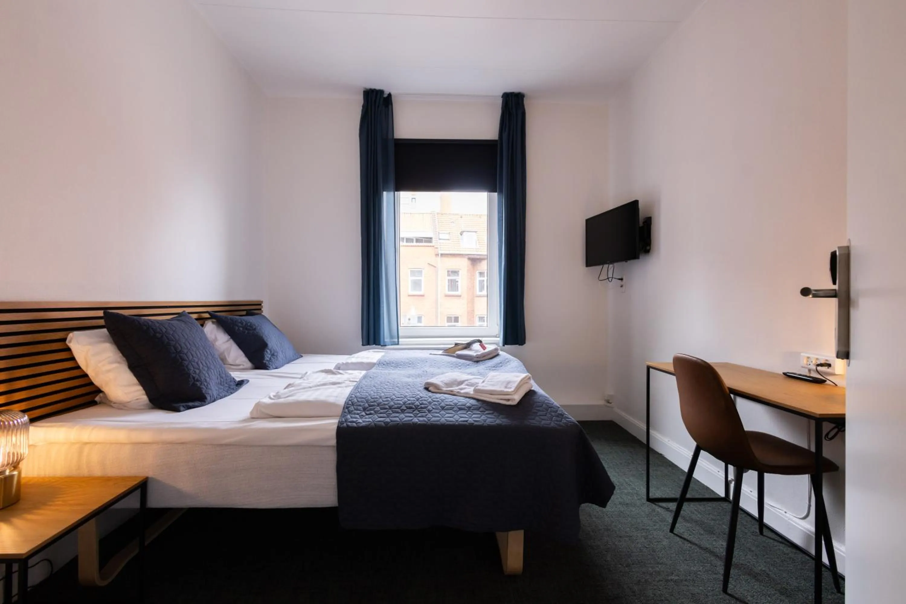 Bedroom, Bed in Milling Hotel Mini 19