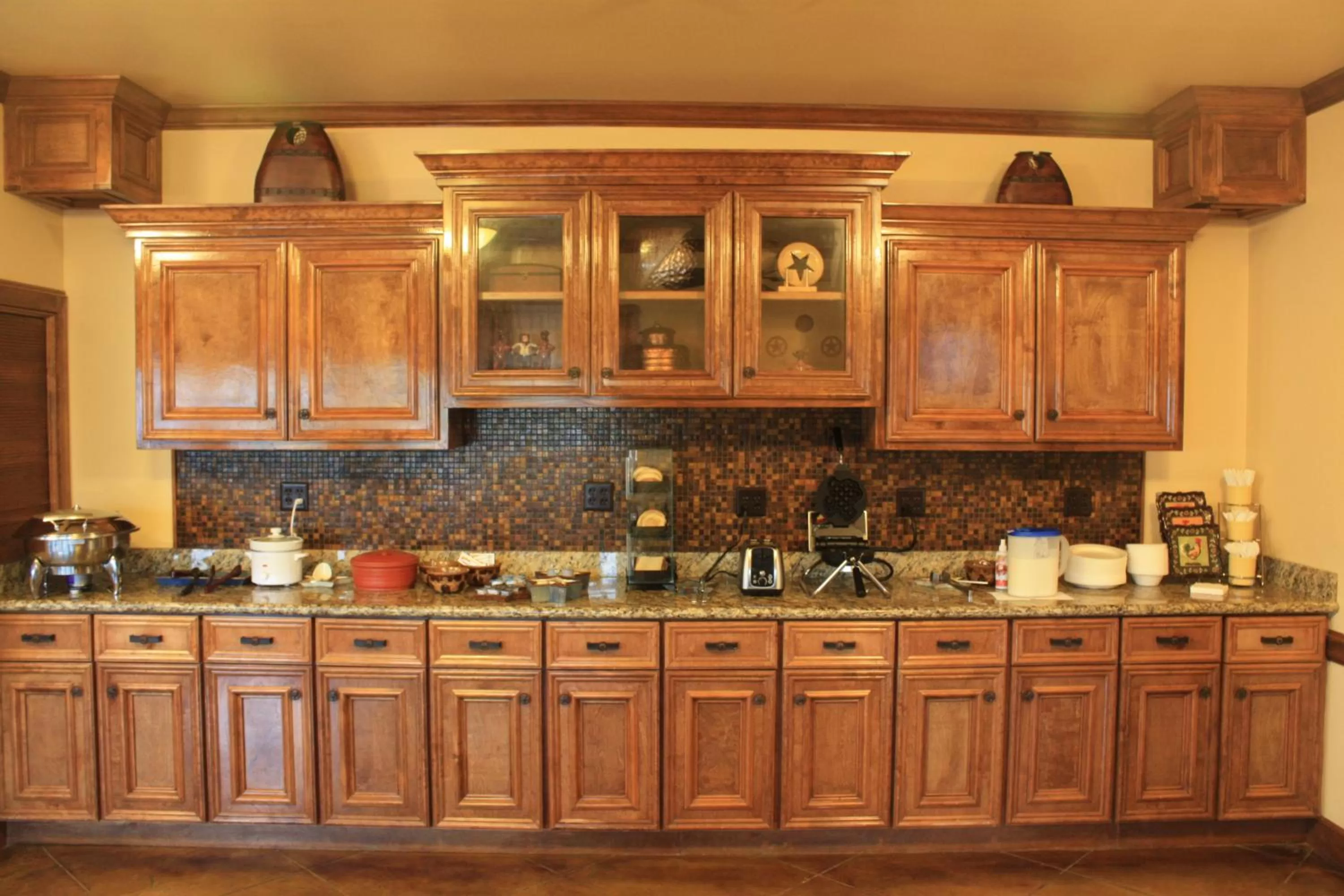 Buffet breakfast in Hotel Texas Hallettsville