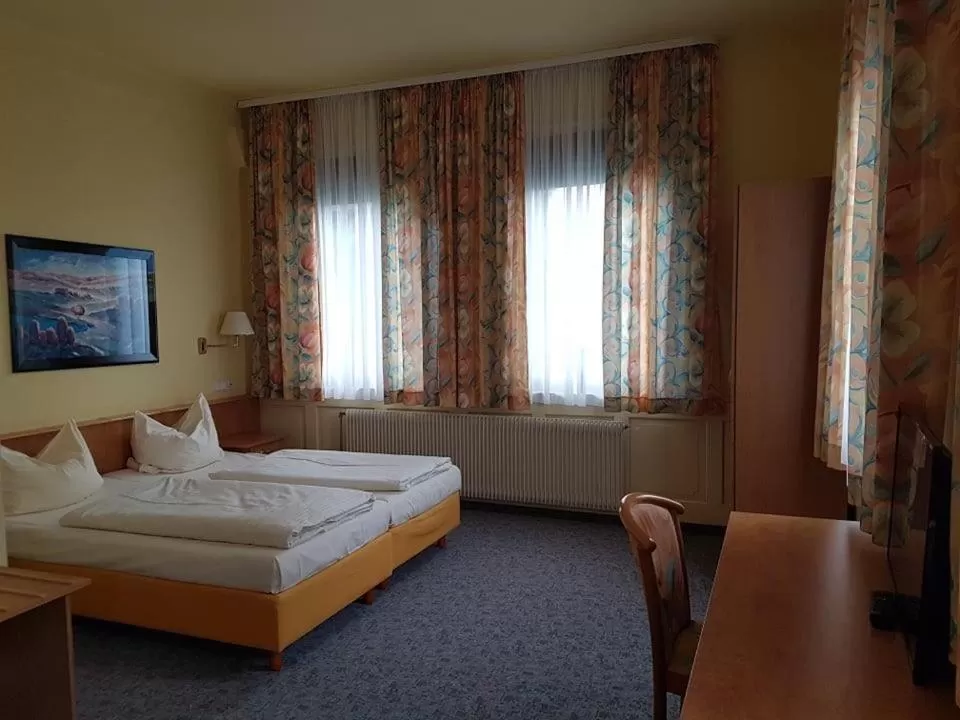 Photo of the whole room in Traube Hotel Oeffingen