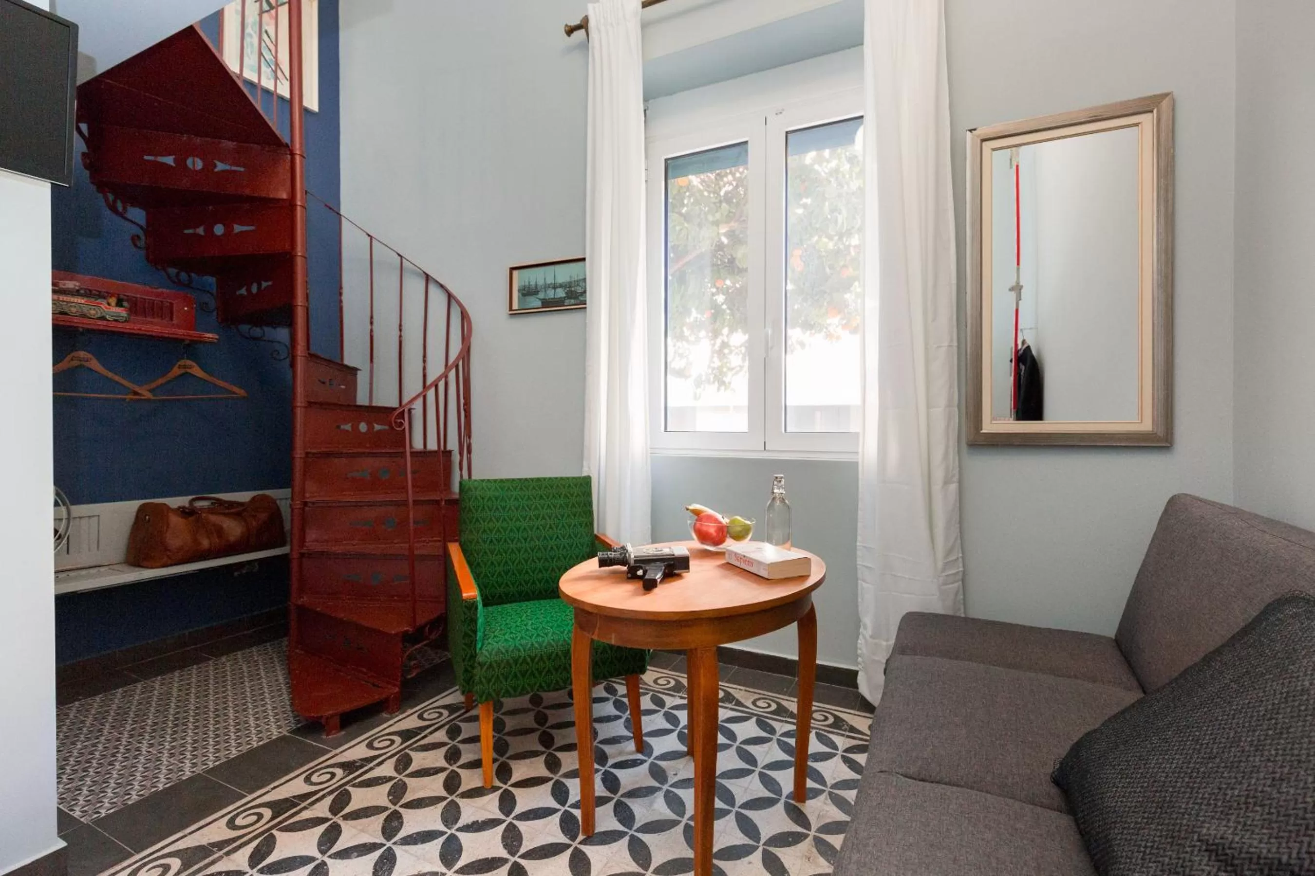 Troon of Athens Apartments