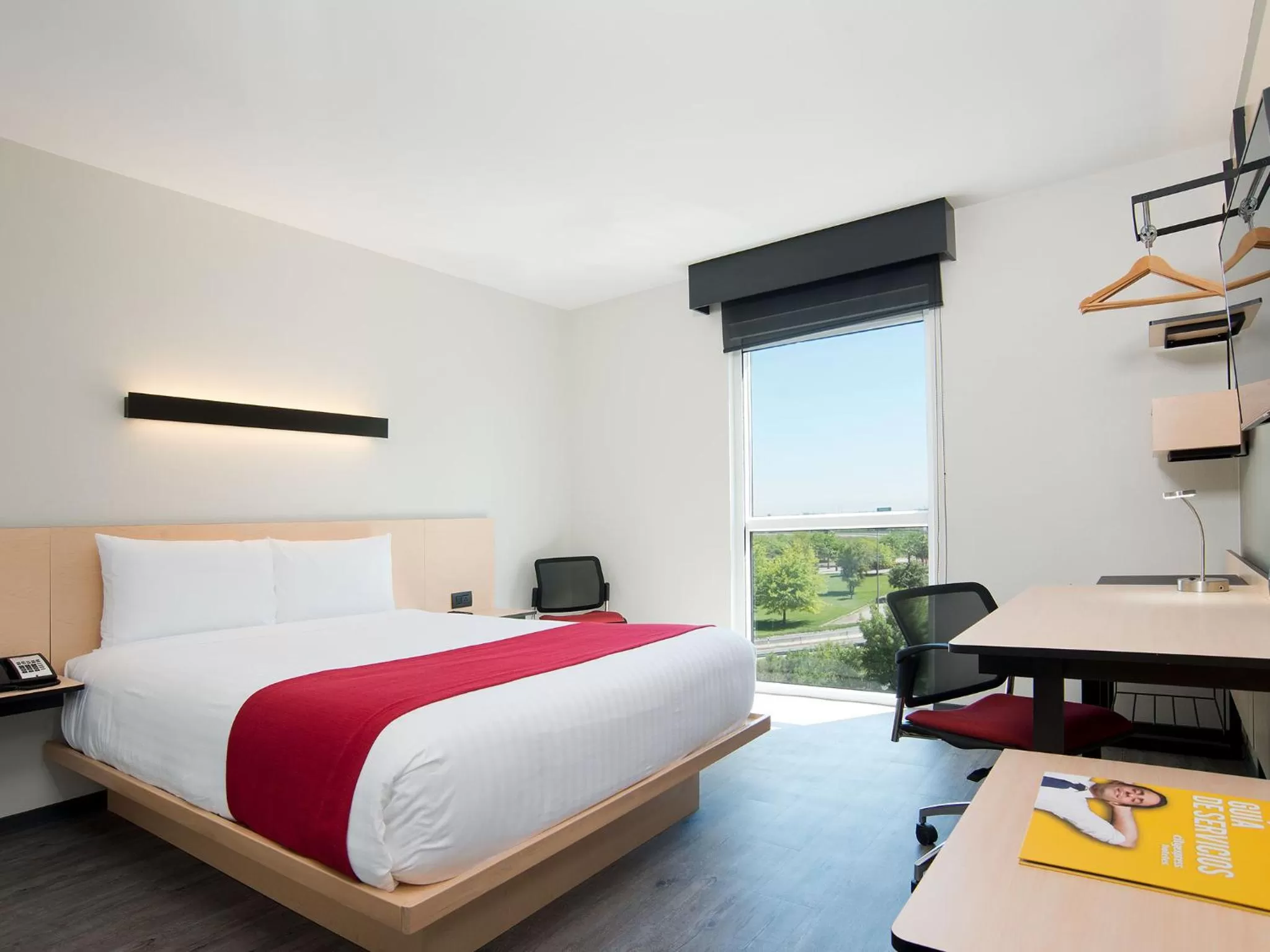 Photo of the whole room, Bed in City Express by Marriott Santiago Aeropuerto