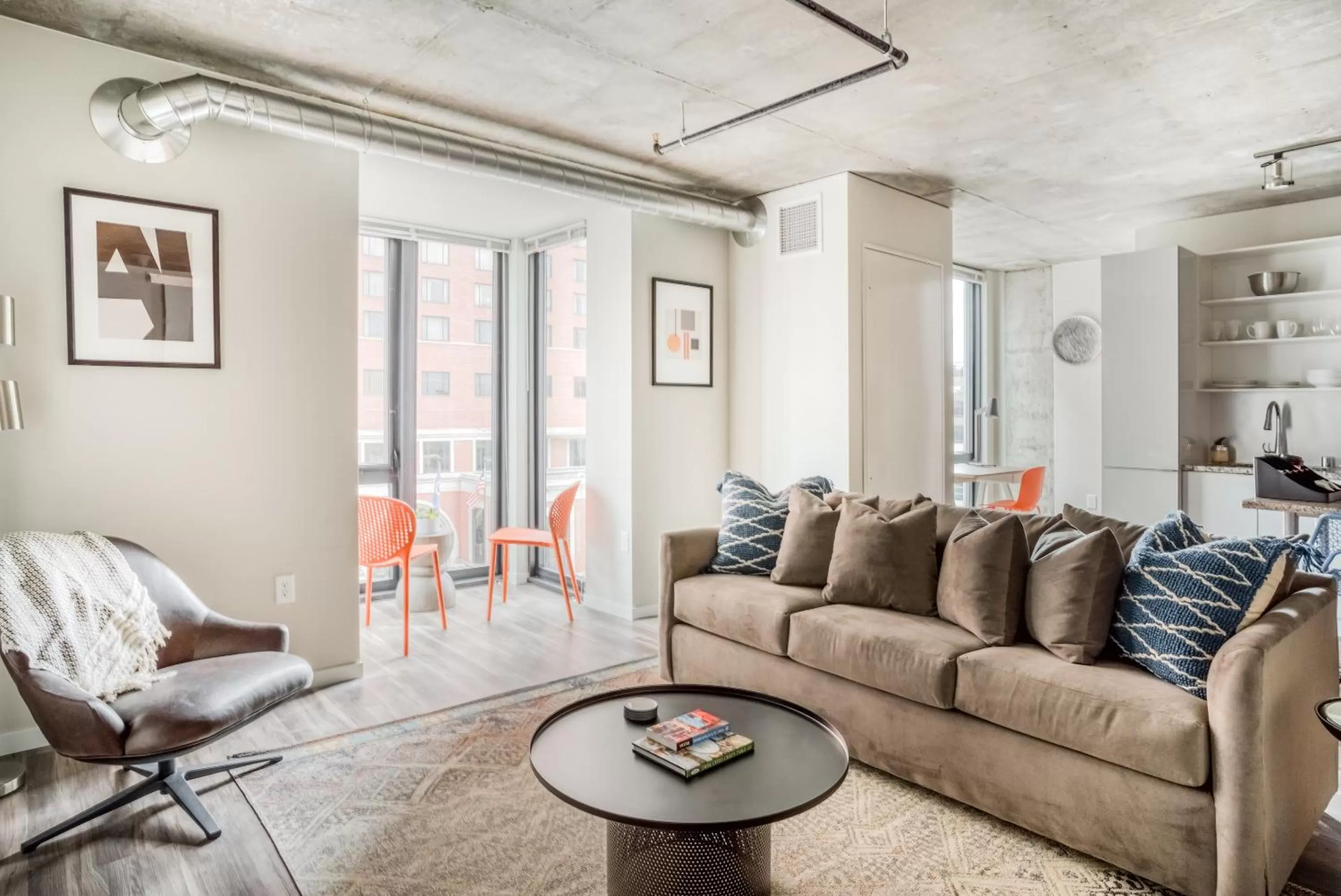 Seating Area in Mint House Minneapolis - Downtown West