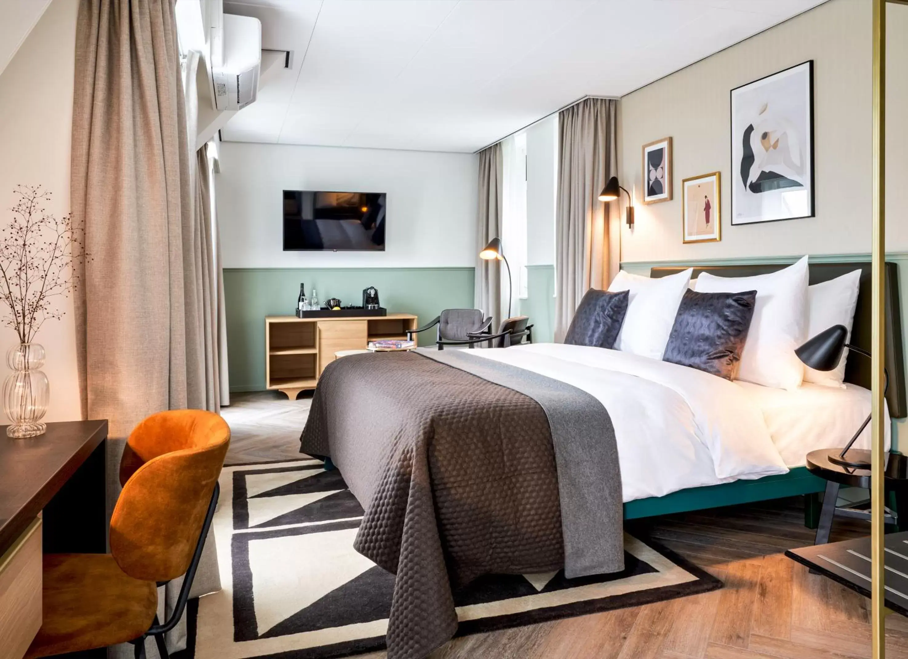 Junior Suite in Park Centraal Den Haag, part of Sircle Collection Junior Suite in Park Centraal Den Haag, part of Sircle Collection