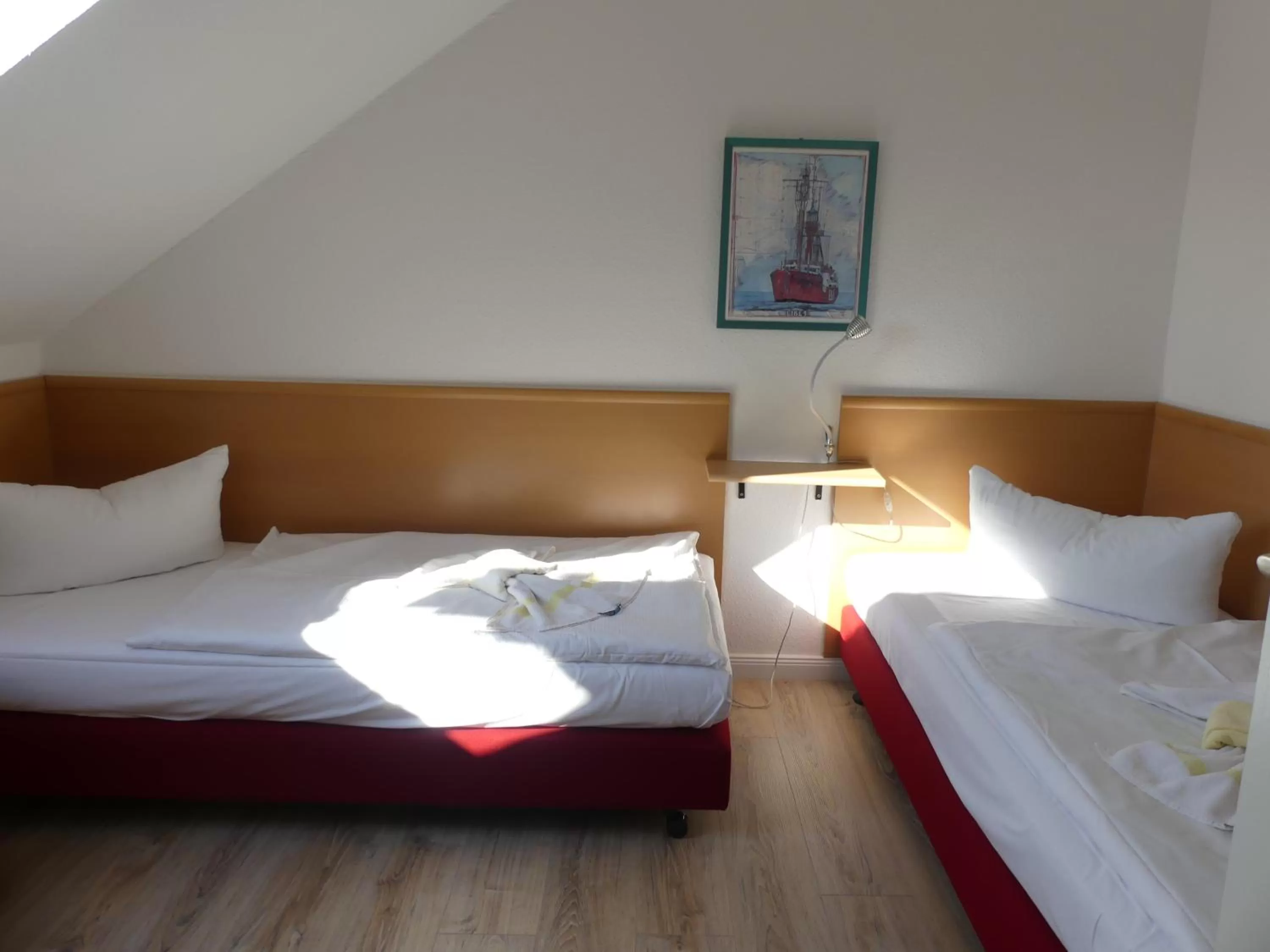 Bedroom, Bed in Apartmenthaus Binzer Sterne