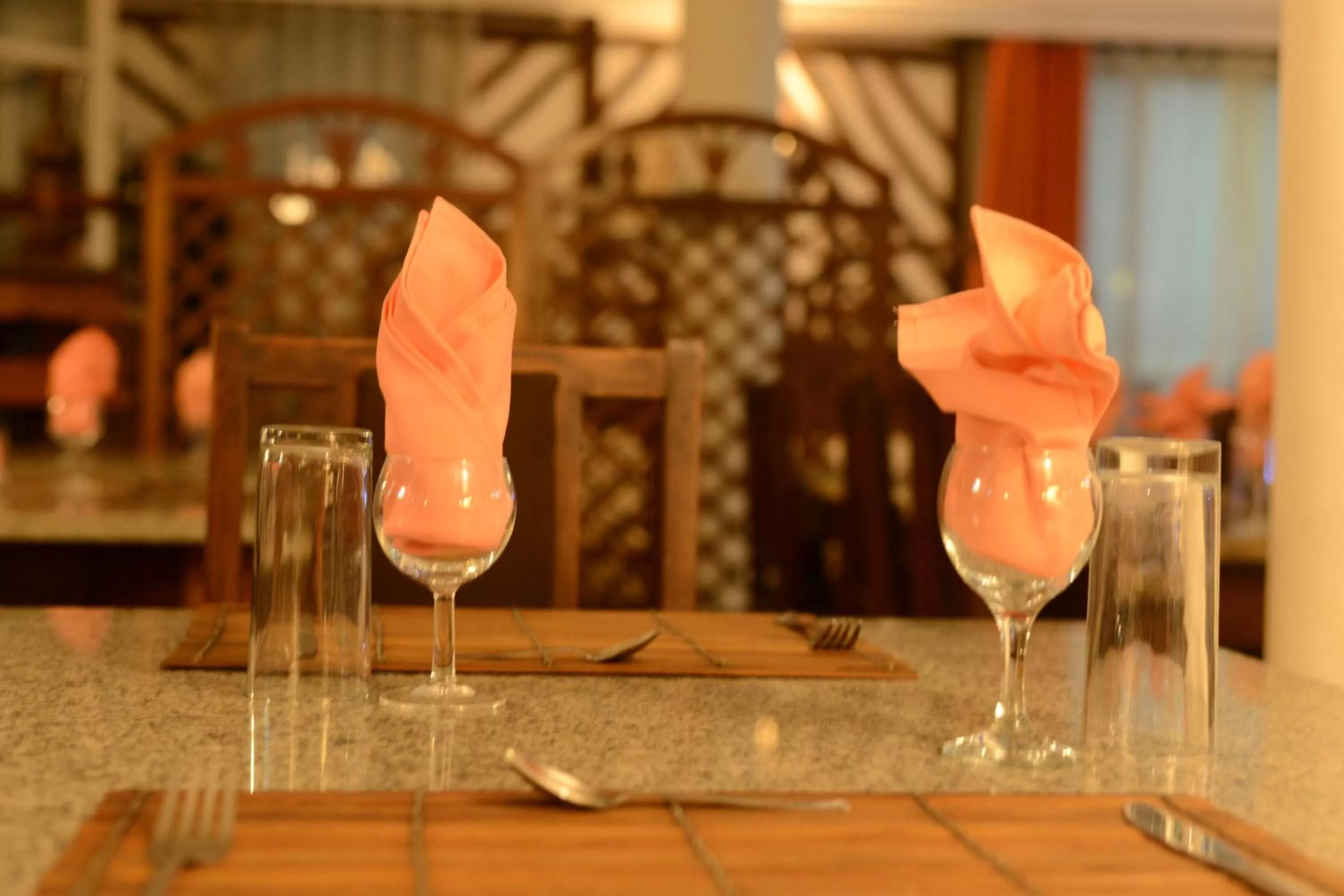 Property building, Drinks in Hotel Le Relais Normand