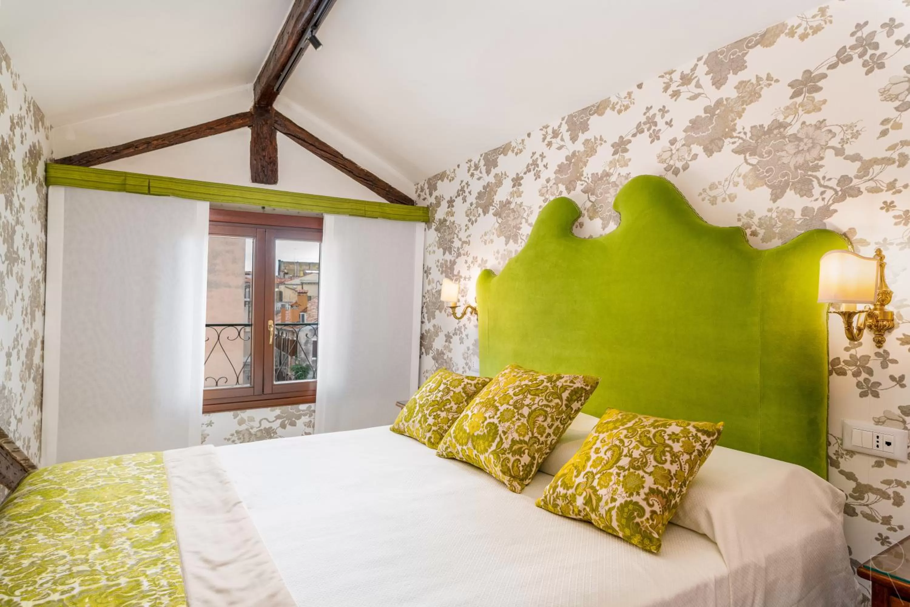 Bedroom, Bed in Hotel Villa Rosa