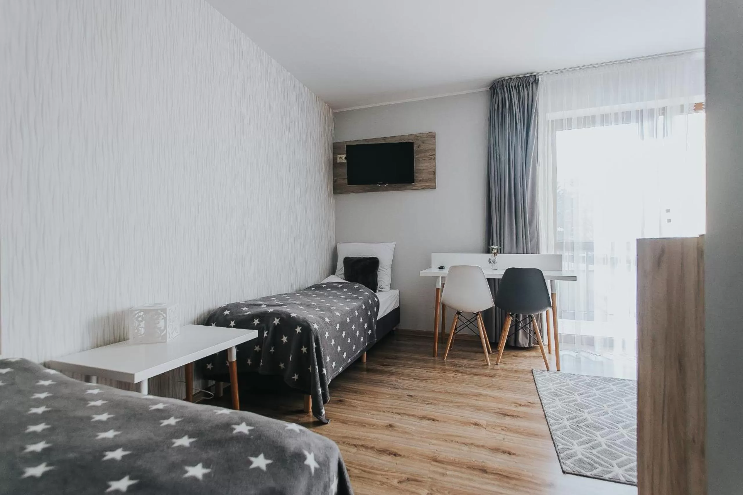 TV/Entertainment Center in Hotel Majerzanka