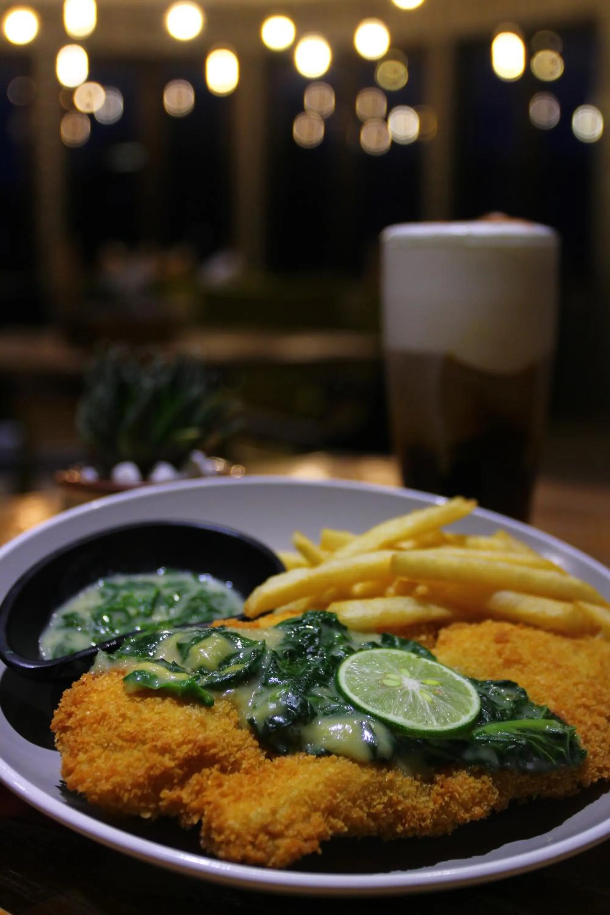 Food and drinks in Hotel Sriti Magelang