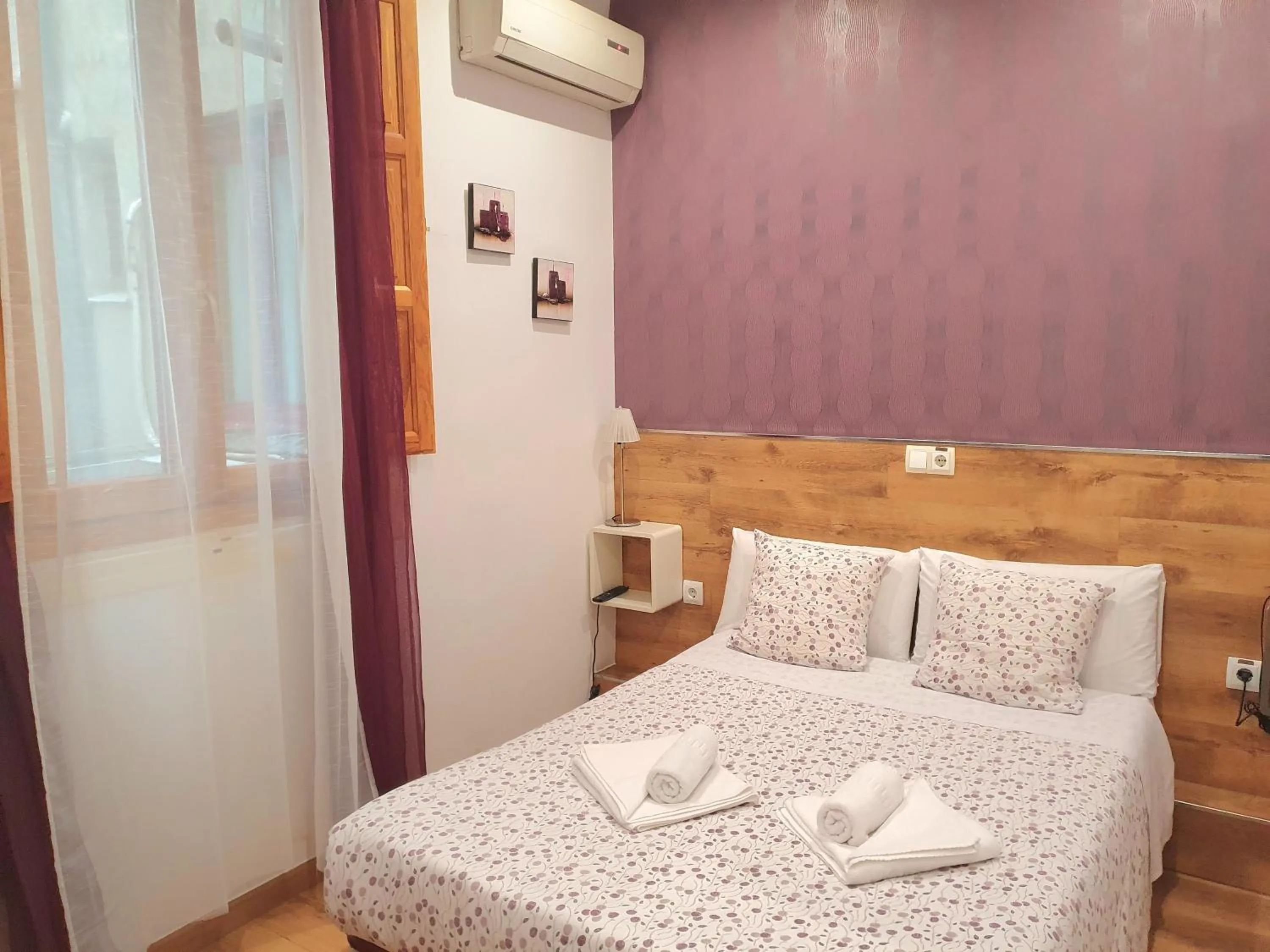 Photo of the whole room, Bed in Hostal Abel Victoriano