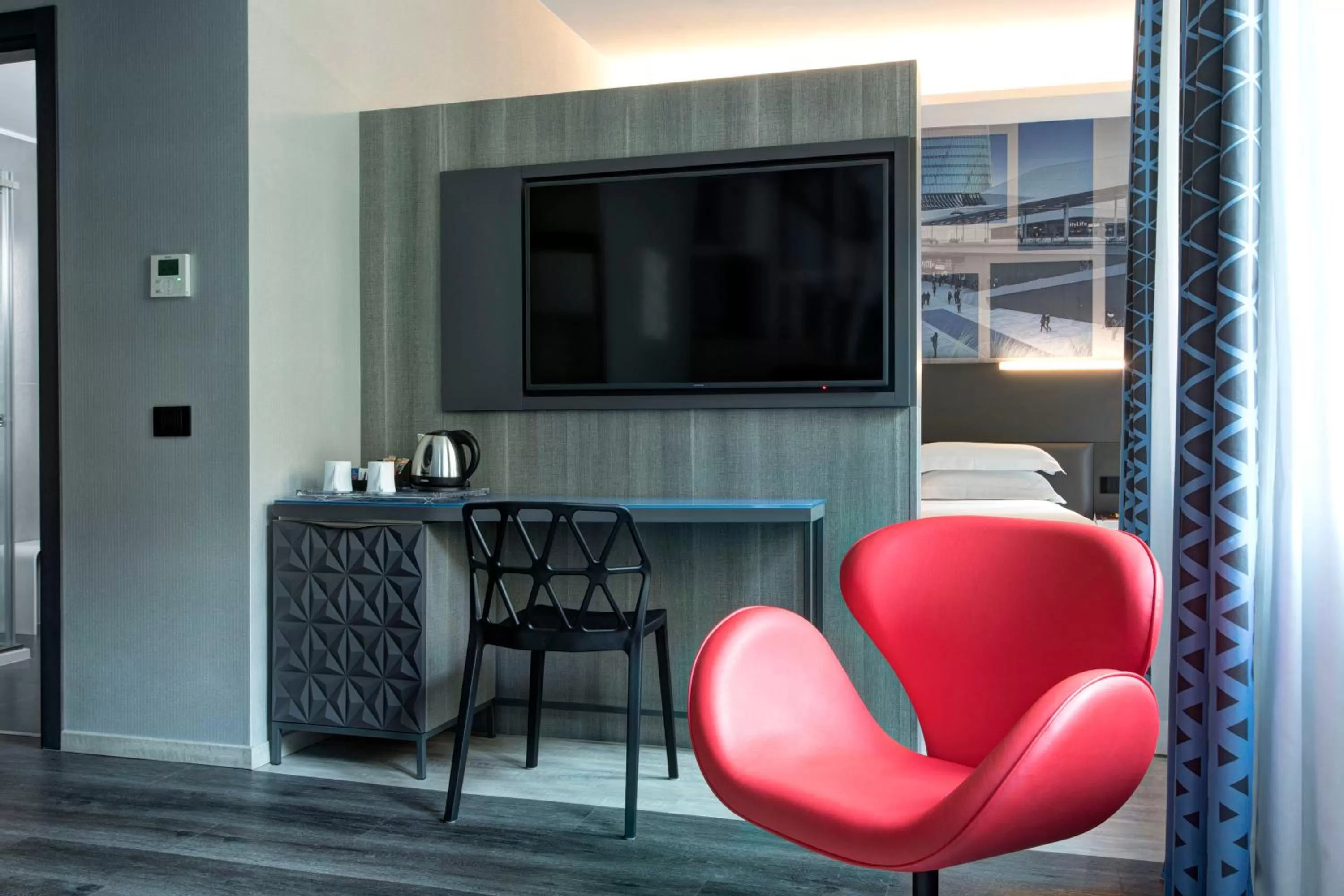 TV and multimedia in iQ Hotel Milano