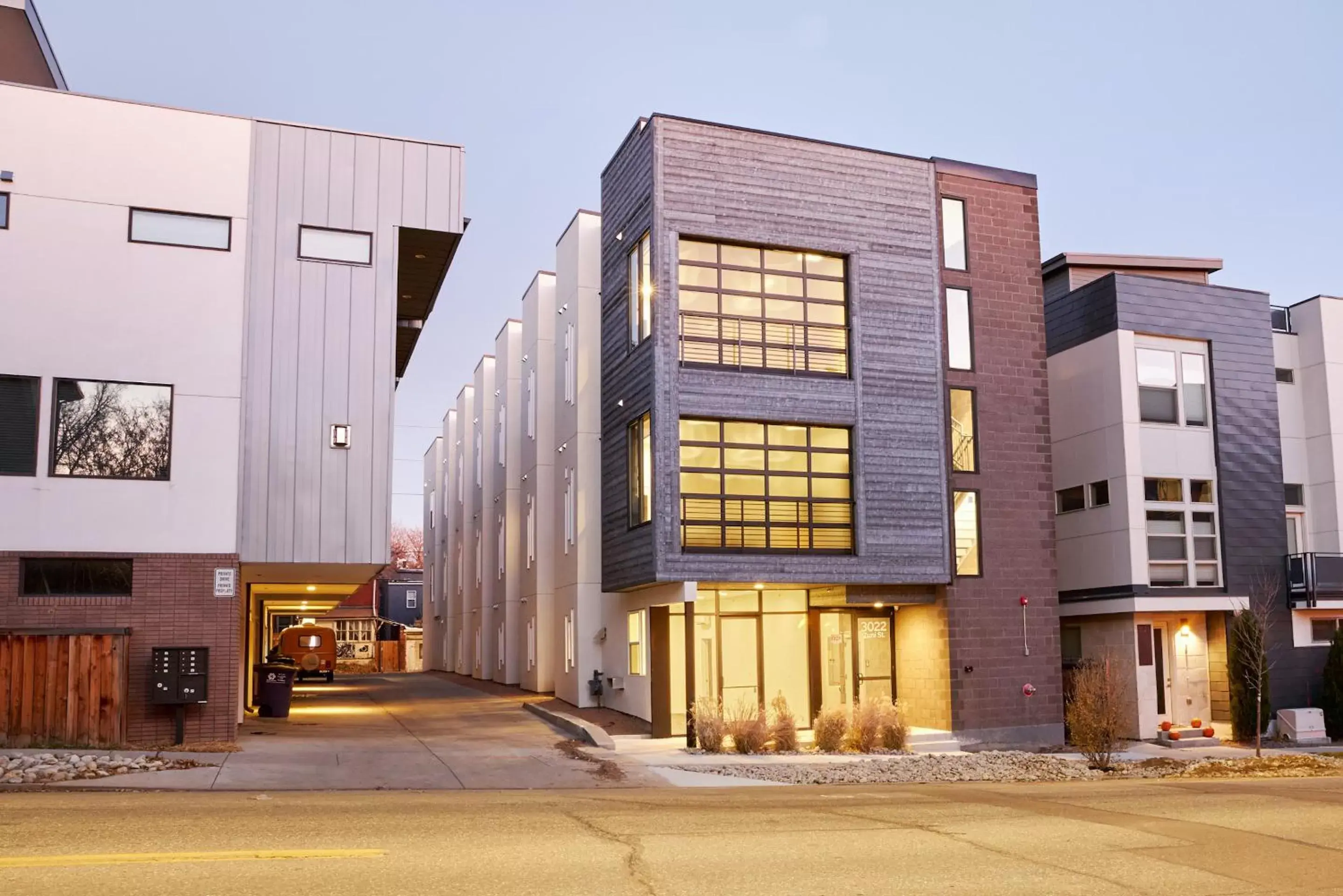 Sonder by Marriott Bonvoy Zuni Apartments LoHi Sonder by Marriott Bonvoy Zuni Apartments LoHi