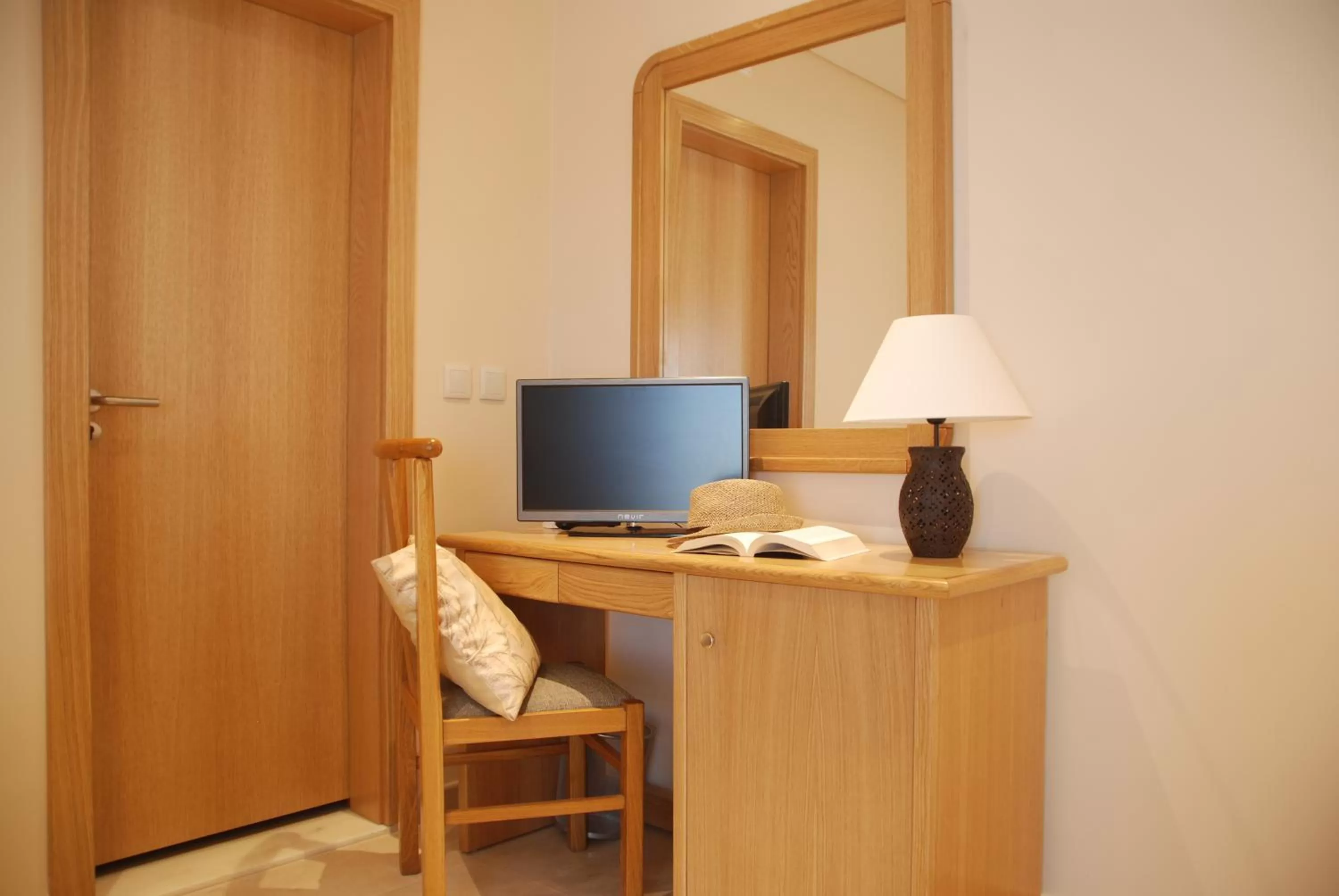 Photo of the whole room in Hotel Alba