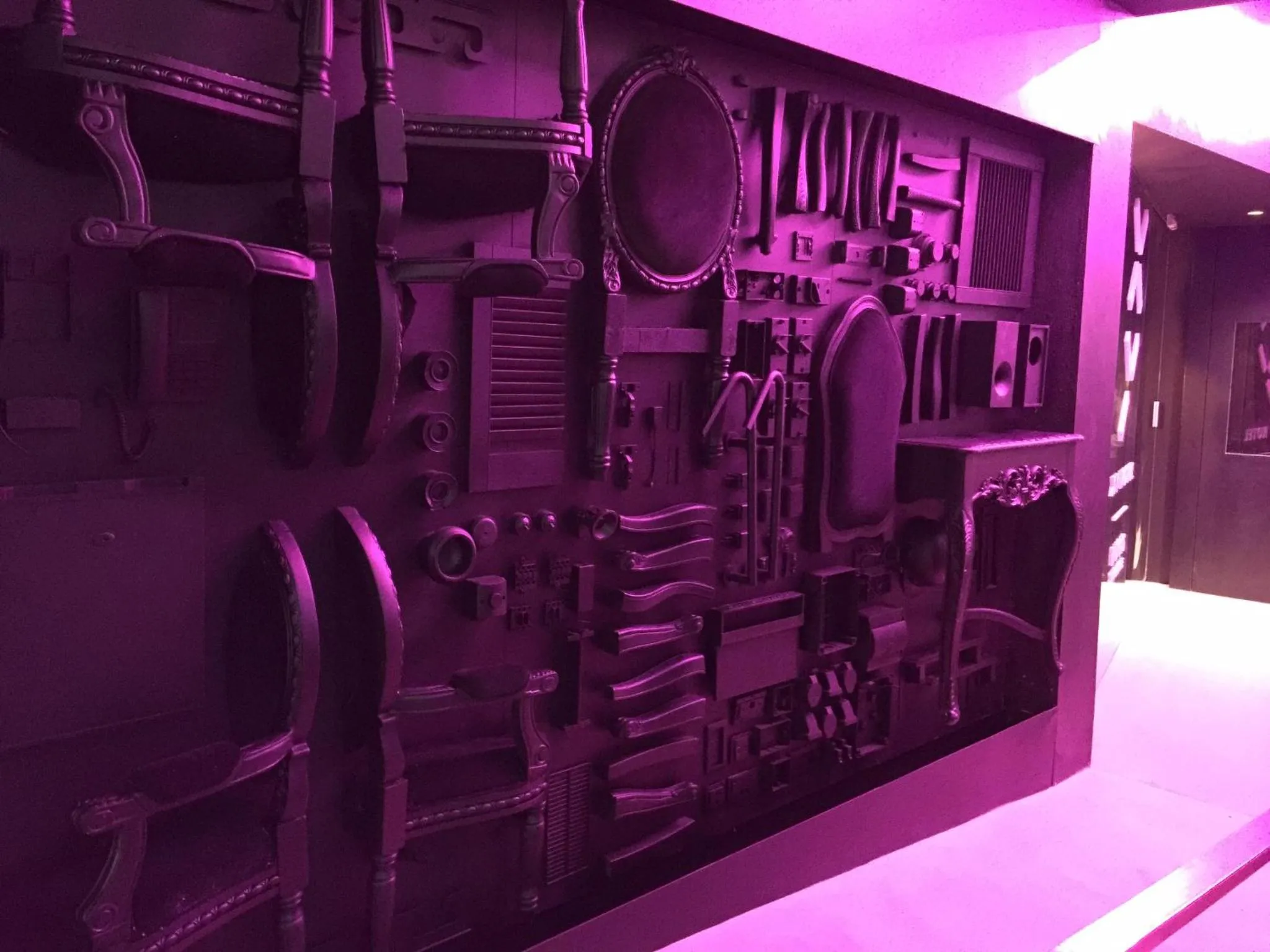 Facade/entrance in Hi Hotel