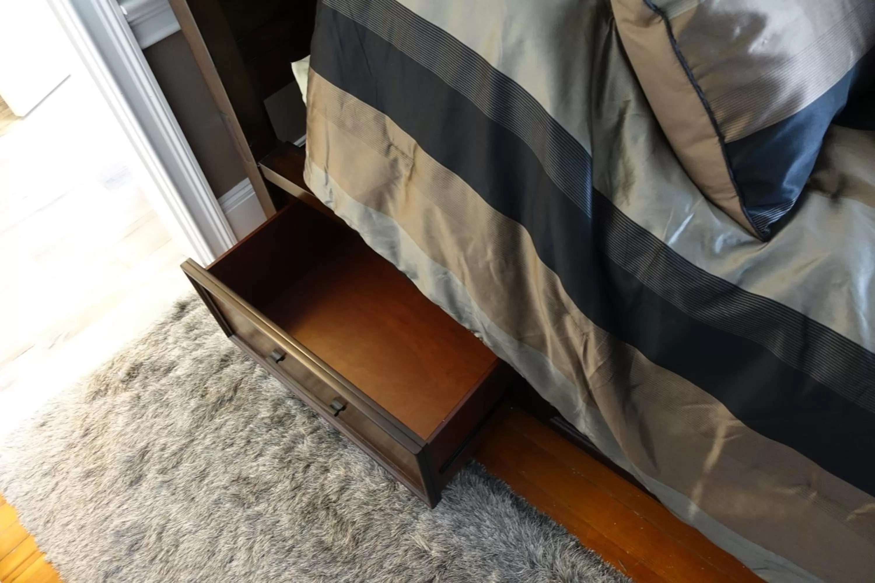 Decorative detail, Bed in Naomi's Inn Bed & Breakfast