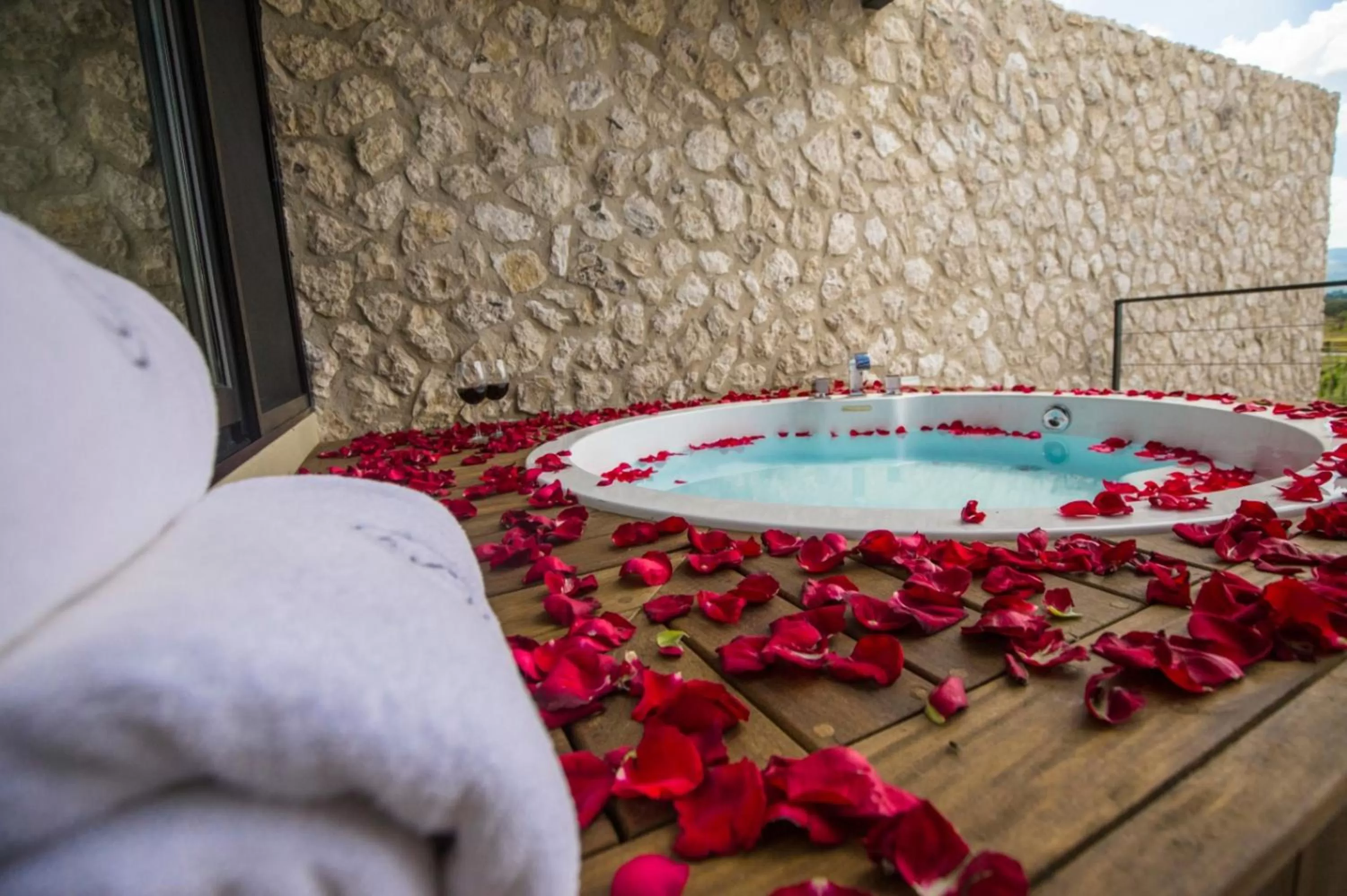 Bath in Viñedos San Francisco