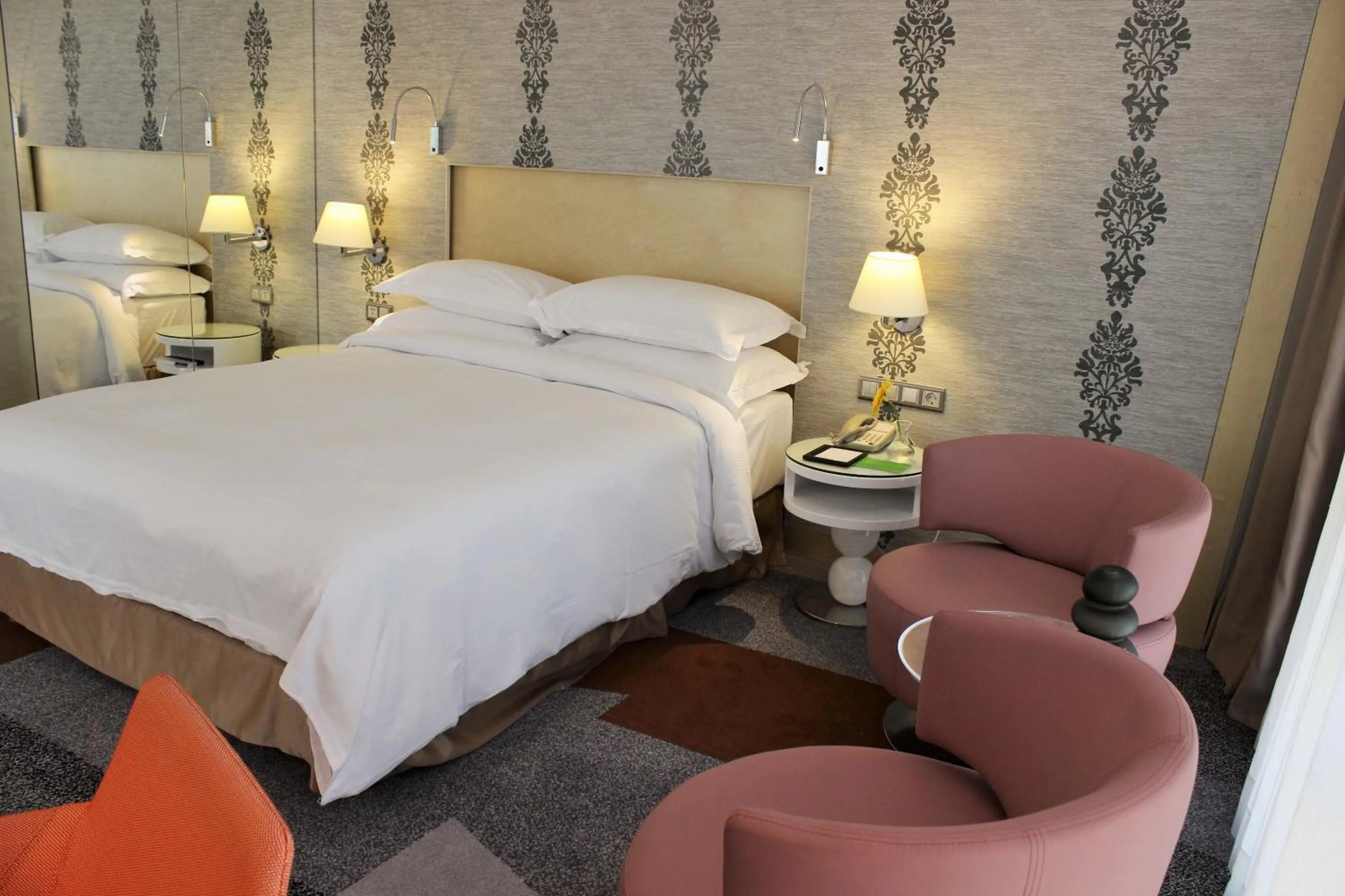 Spacious Two-Bedroom Suite in Tango Arjaan by Rotana Istanbul Asia