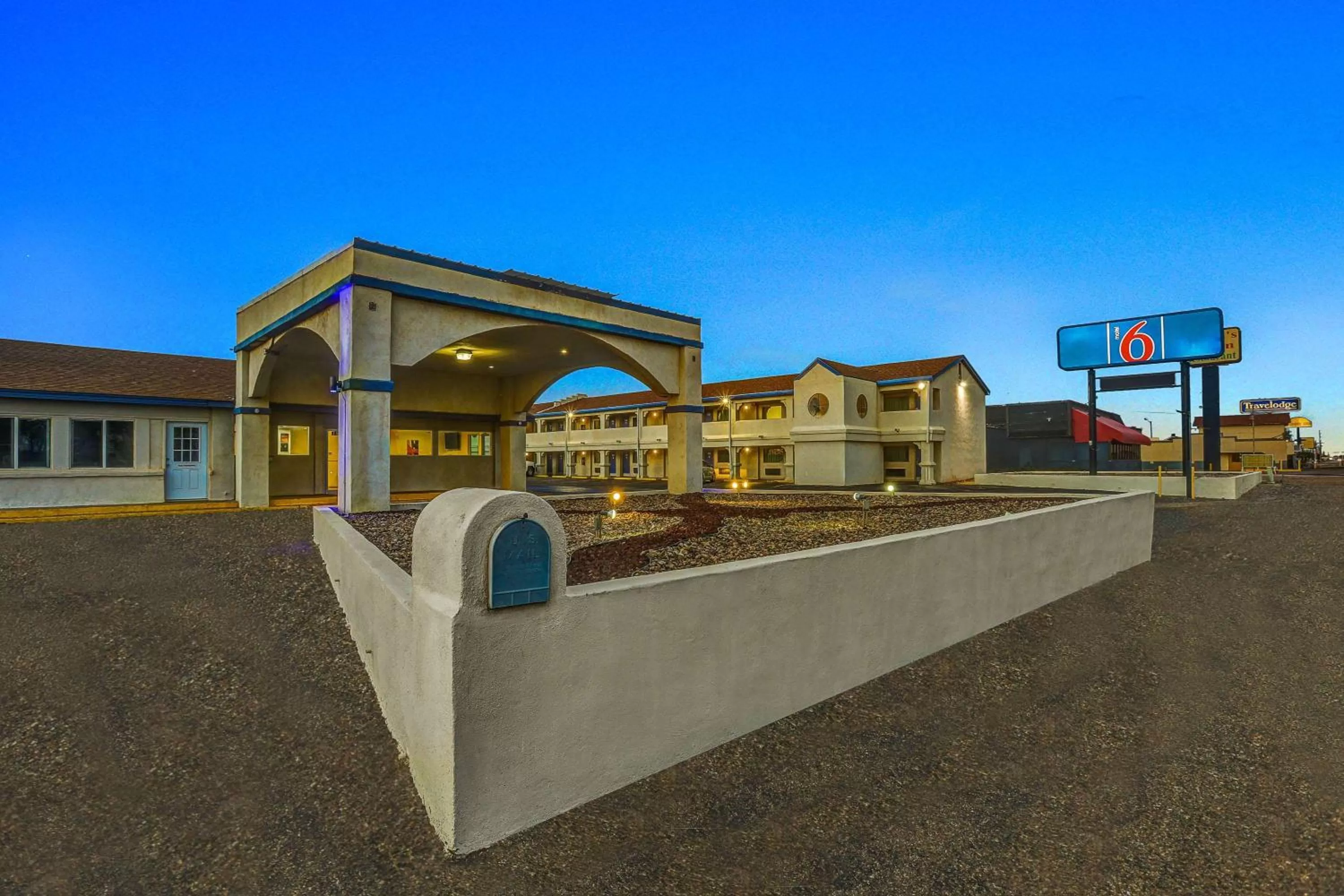 Property building in Motel 6-Clovis, NM
