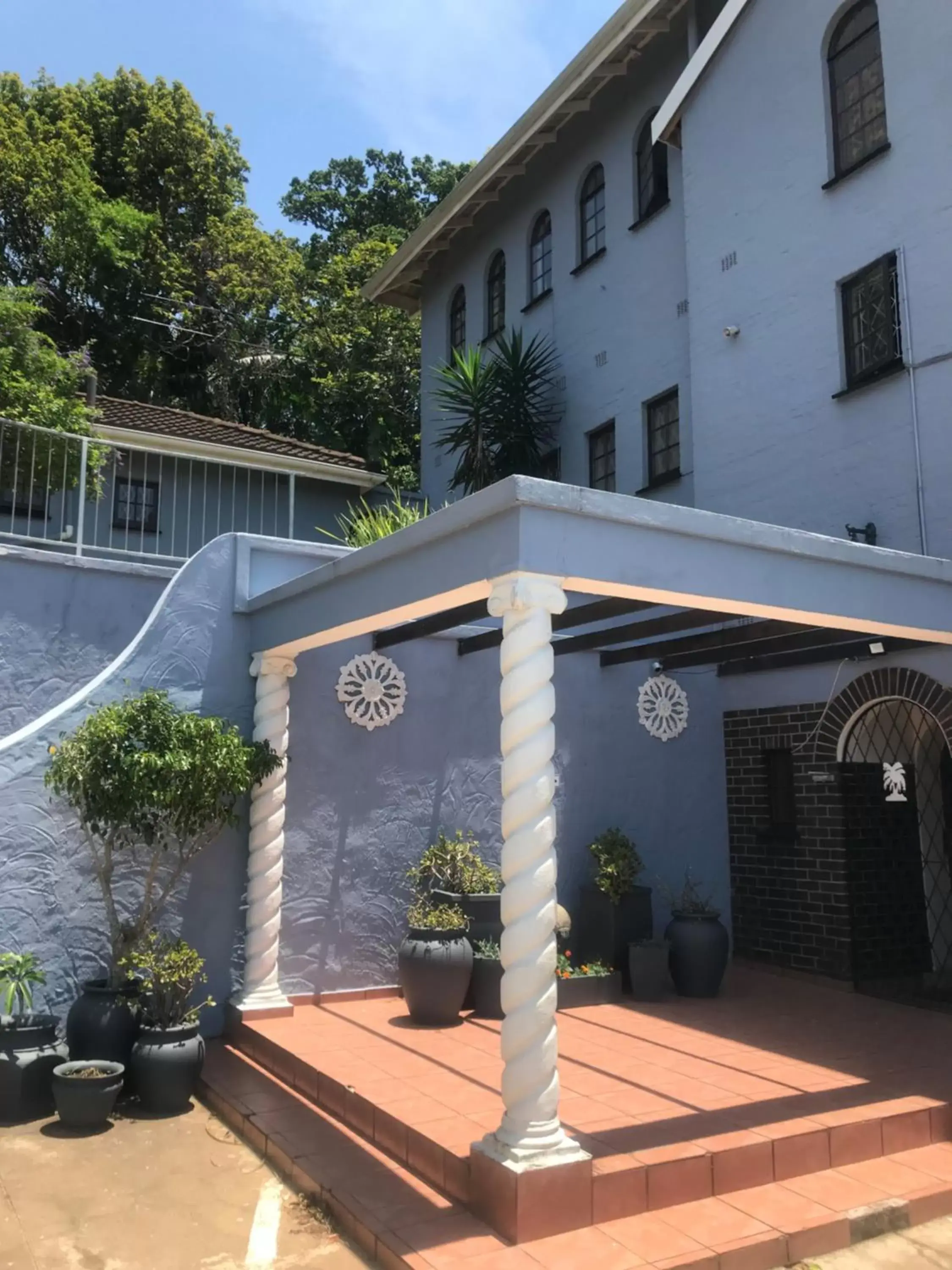 Property Building in Fairway Guest Lodge Property Building in Fairway Guest Lodge