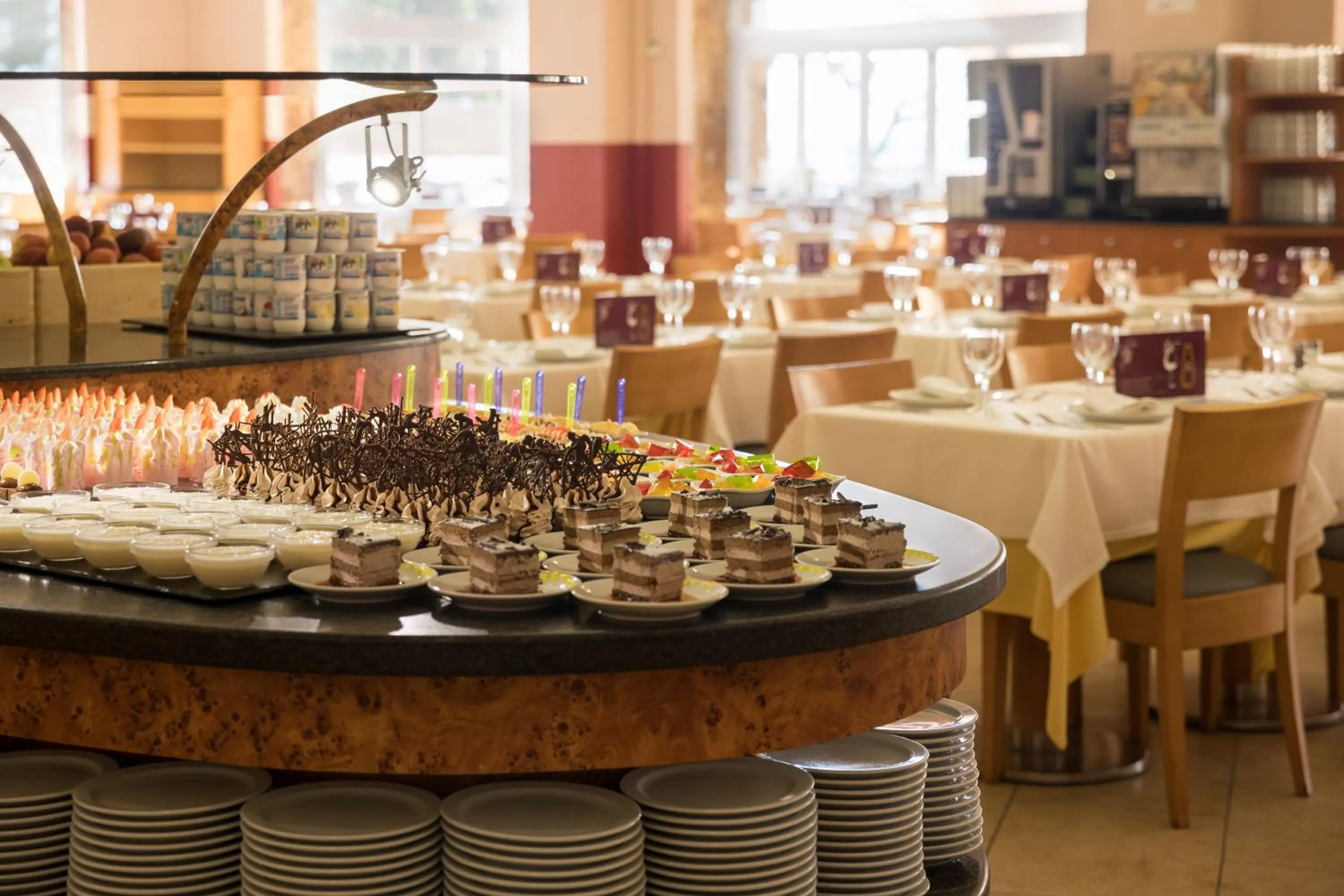 Restaurant/places to eat in htop Caleta Palace #htopBliss