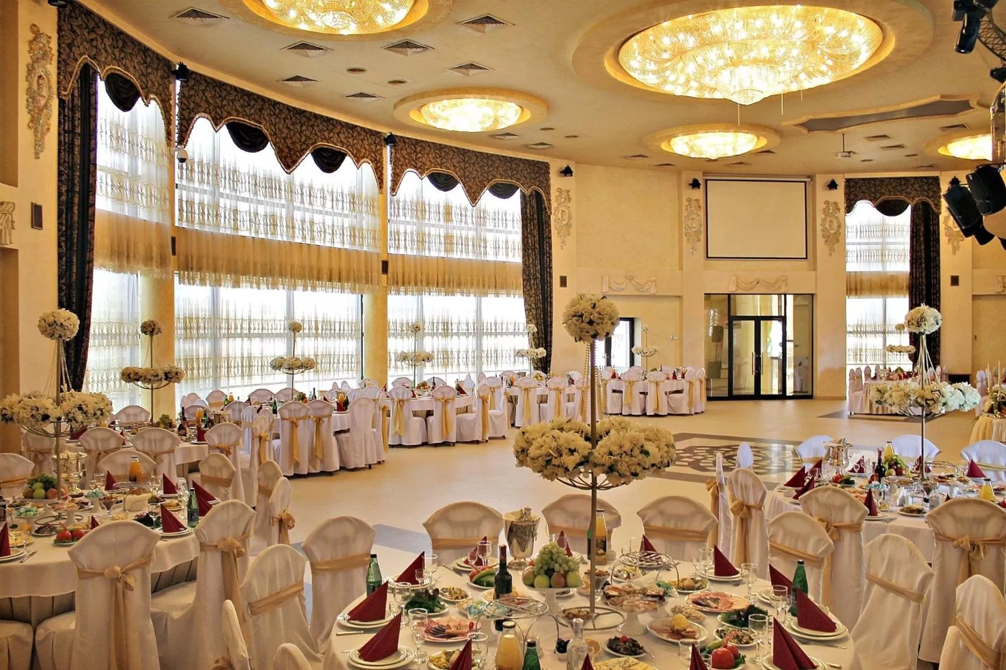 Banquet Facilities in Vanatur Hotel