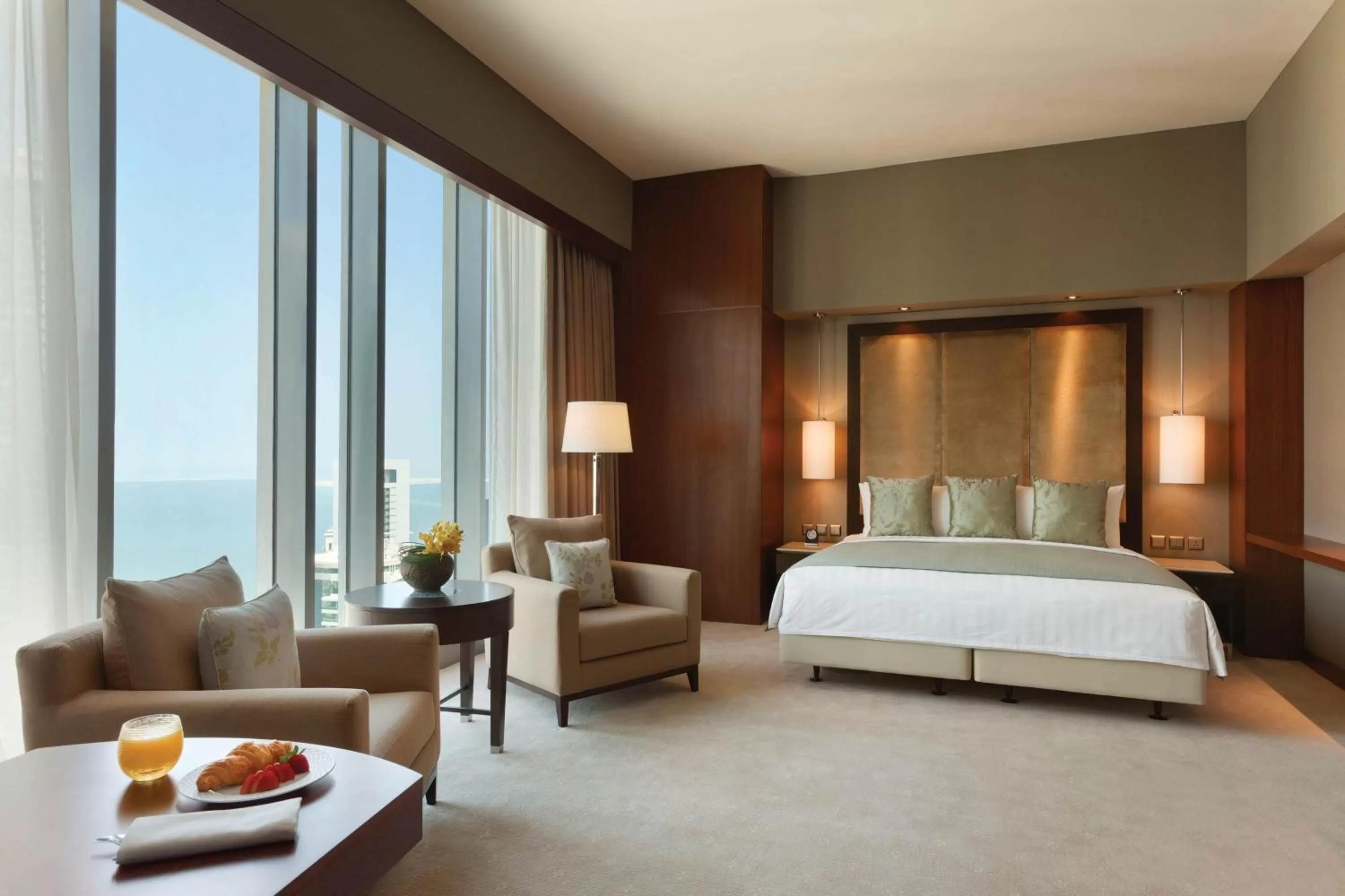 Photo of the whole room, Bed in JW Marriott Marquis City Center Doha