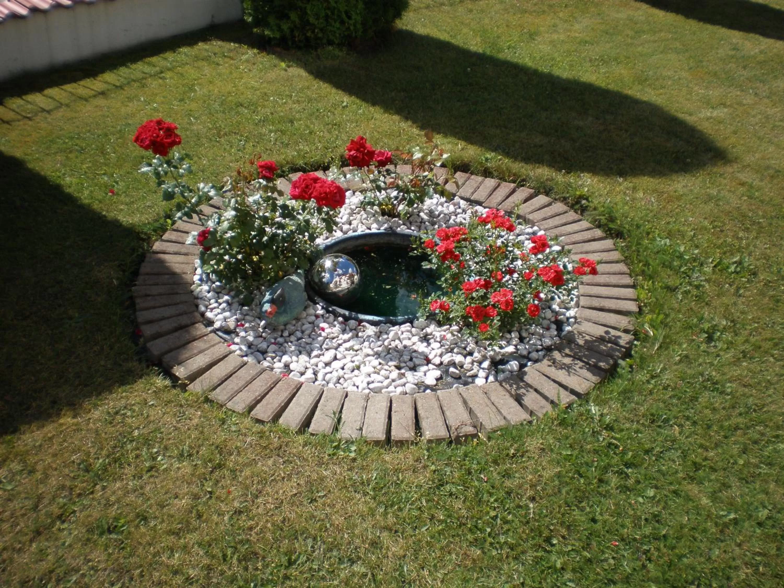 Decorative detail, Garden in Hotel Getliin