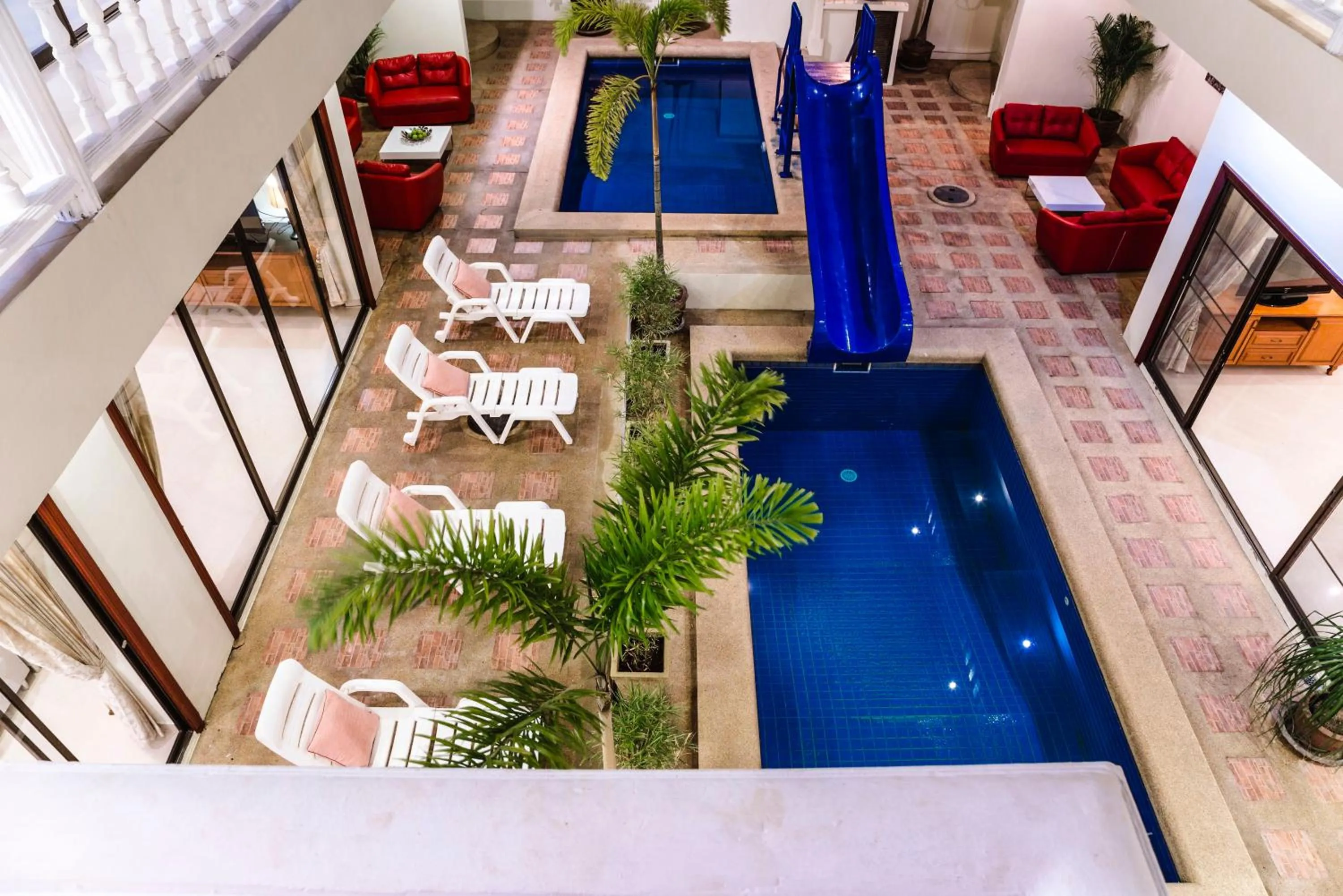 Swimming pool in Avoca Pool Villas