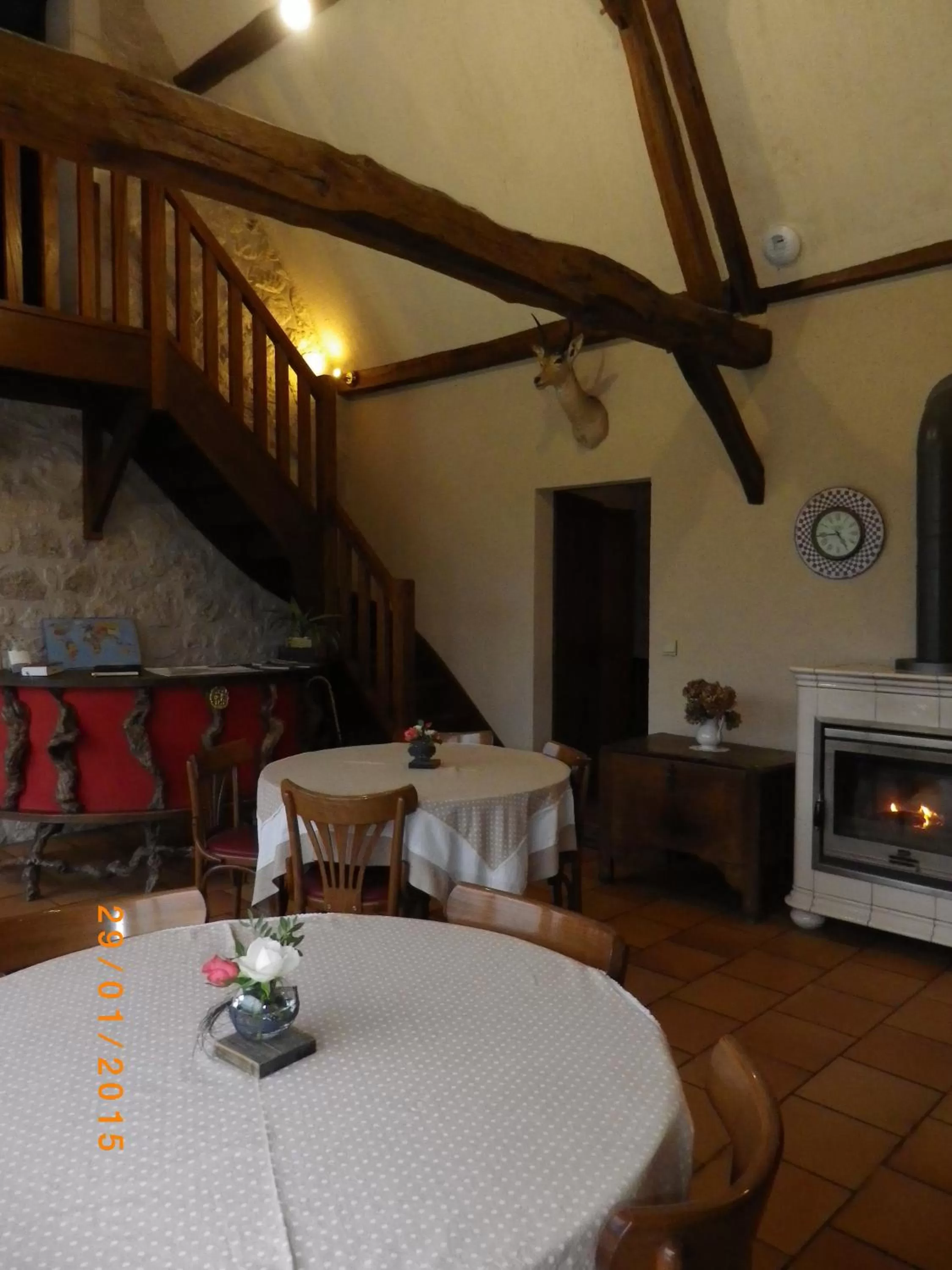 Dining area in Chambres et Table d'Hôtes Les Machetières
