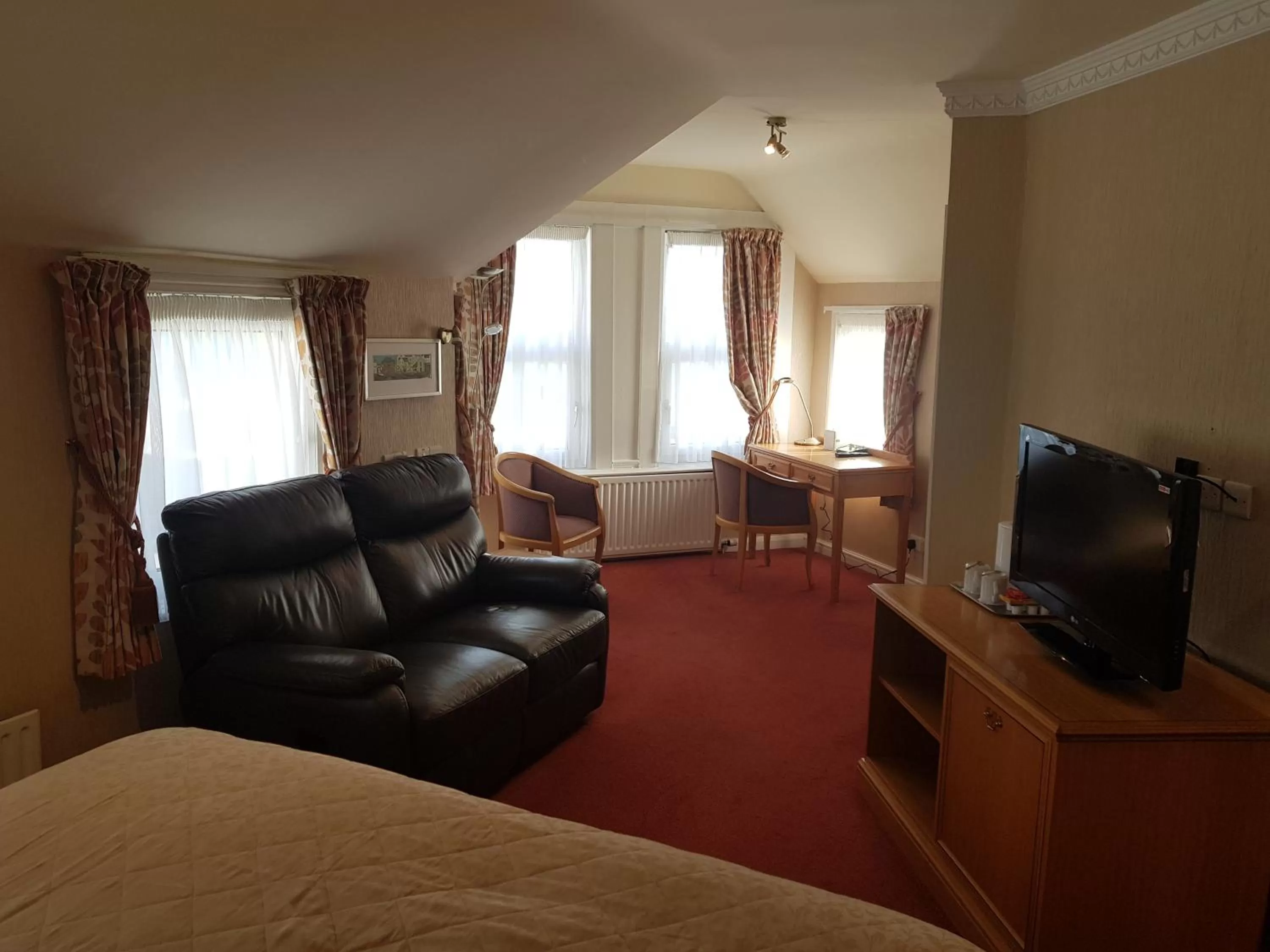 Seating area in Welbeck Hotel & Apartments IOM