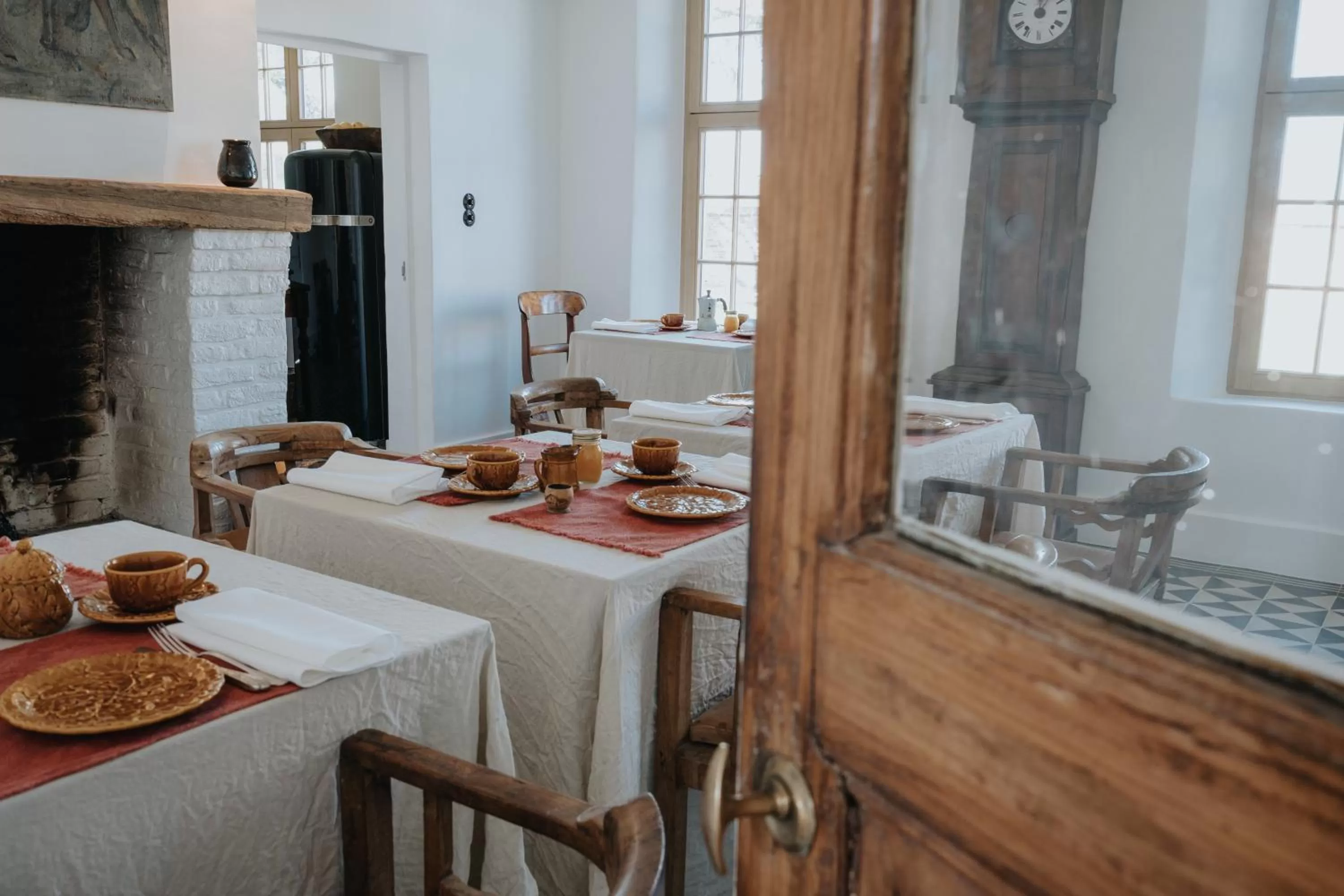 Breakfast, Restaurant/Places to Eat in Amitié