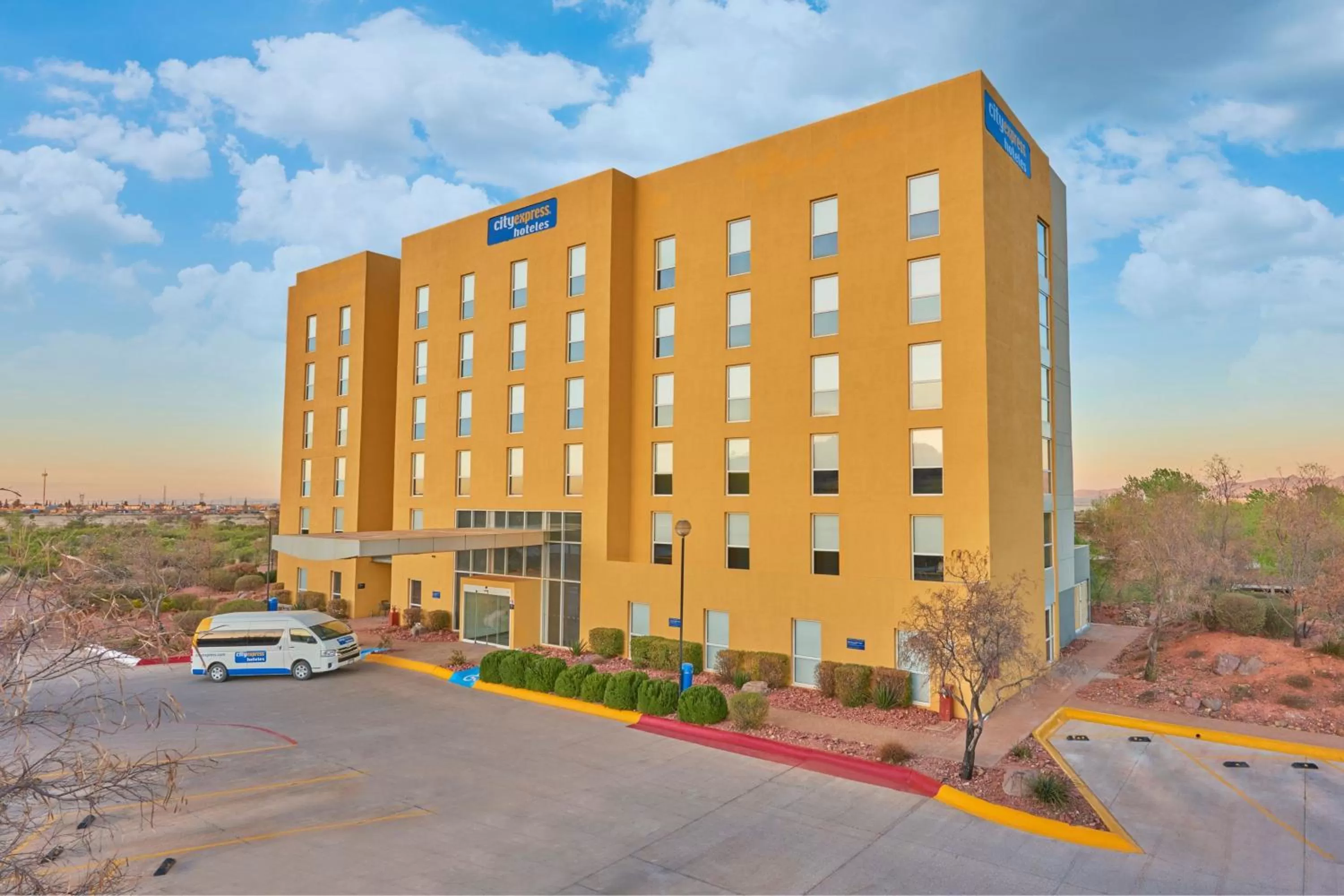 Property building in City Express by Marriott Cananea