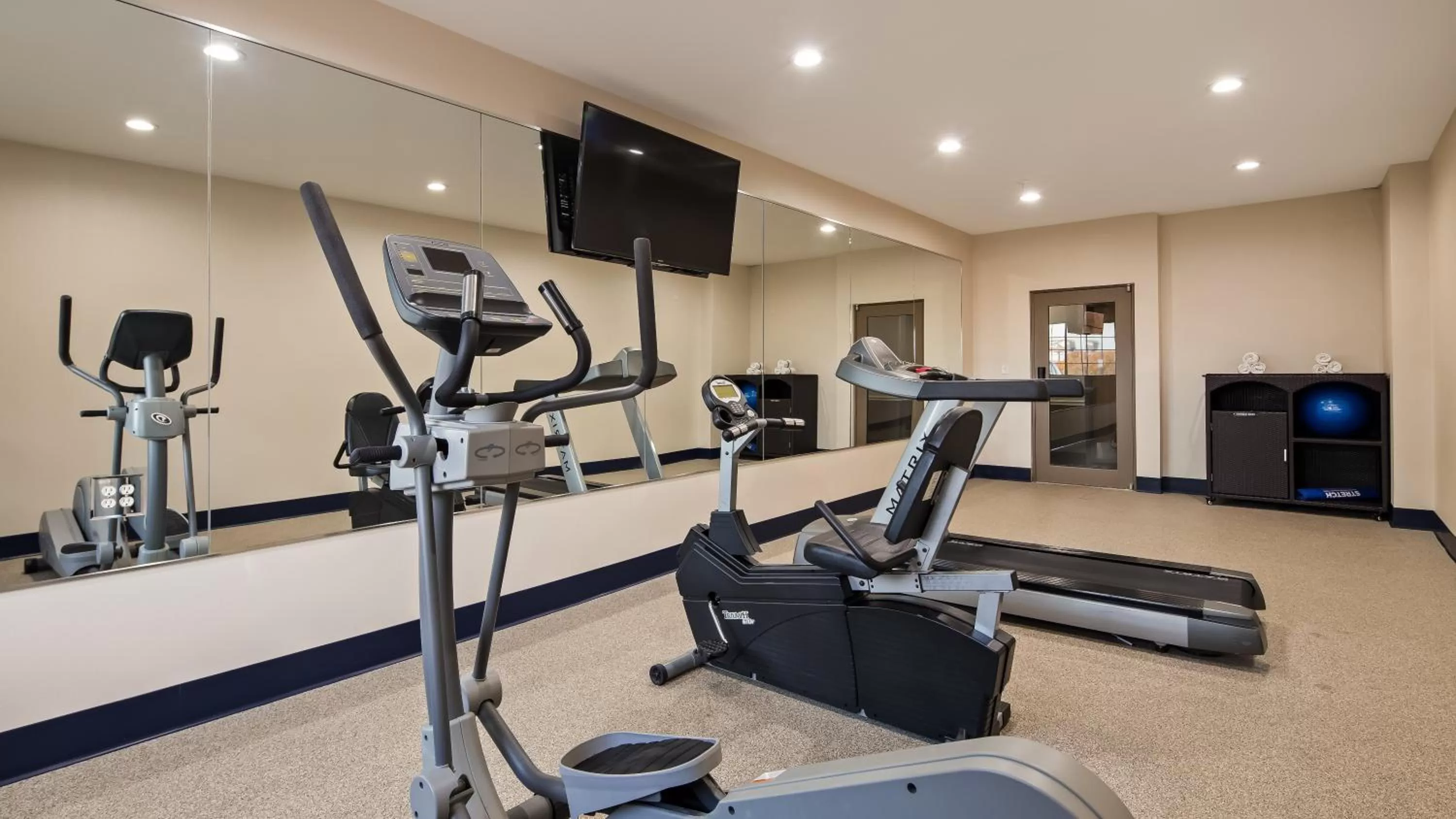 Fitness centre/facilities in Best Western PLUS Tulsa Inn & Suites