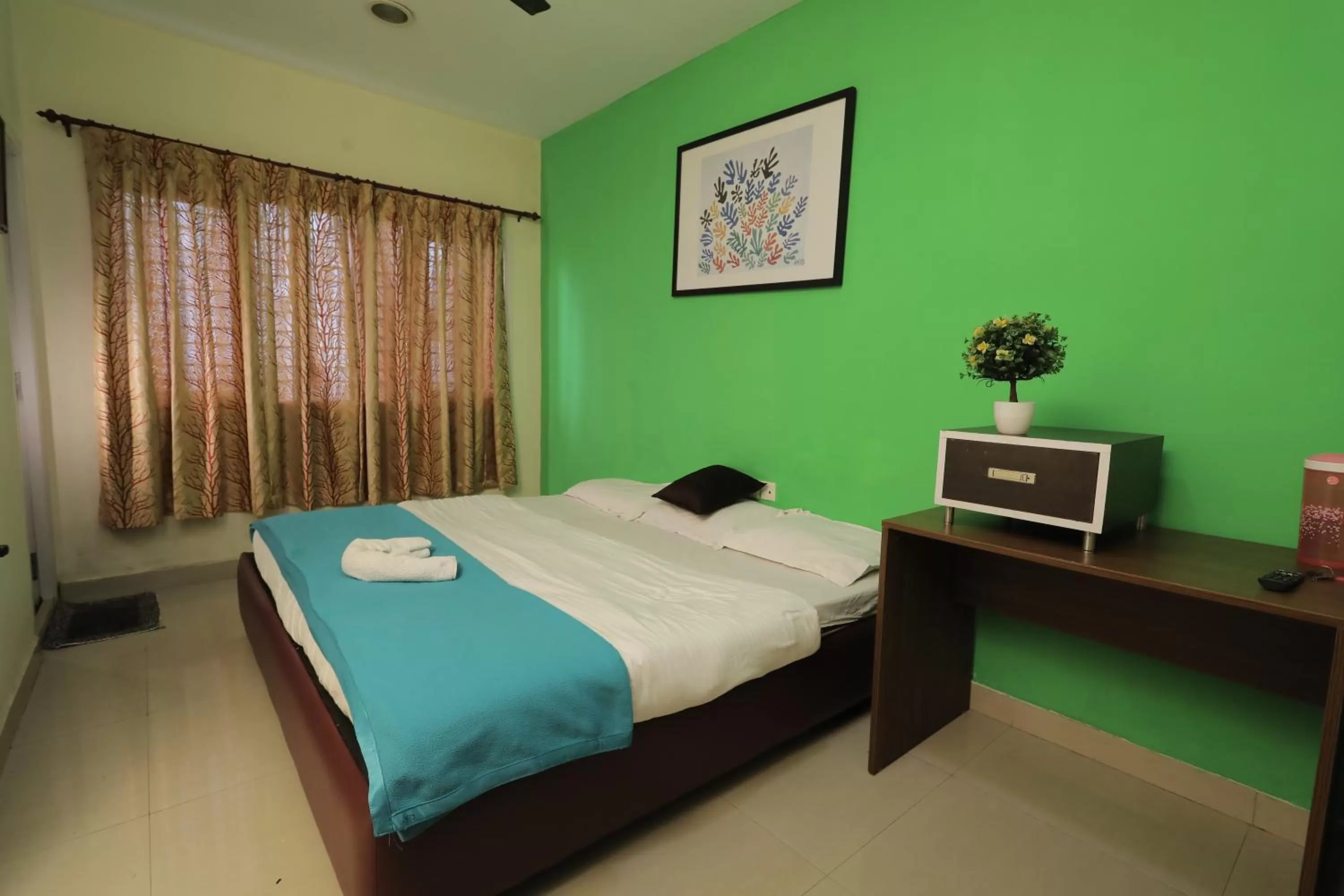 Bed in Nilgiris Inn By Lexstays Kotagiri, Ooty