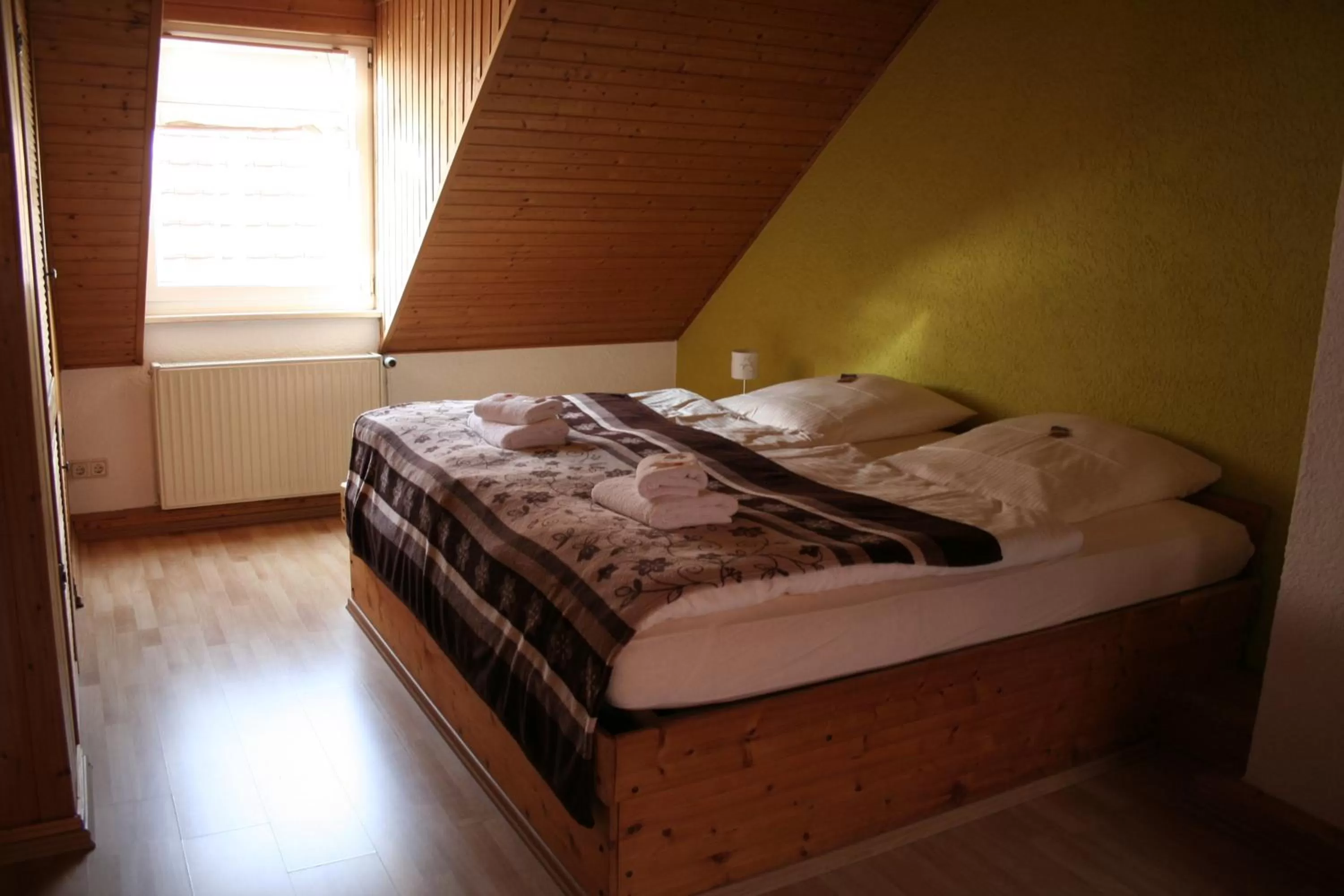 Day, Bed in Landgasthof Hotel Rebe Alzey