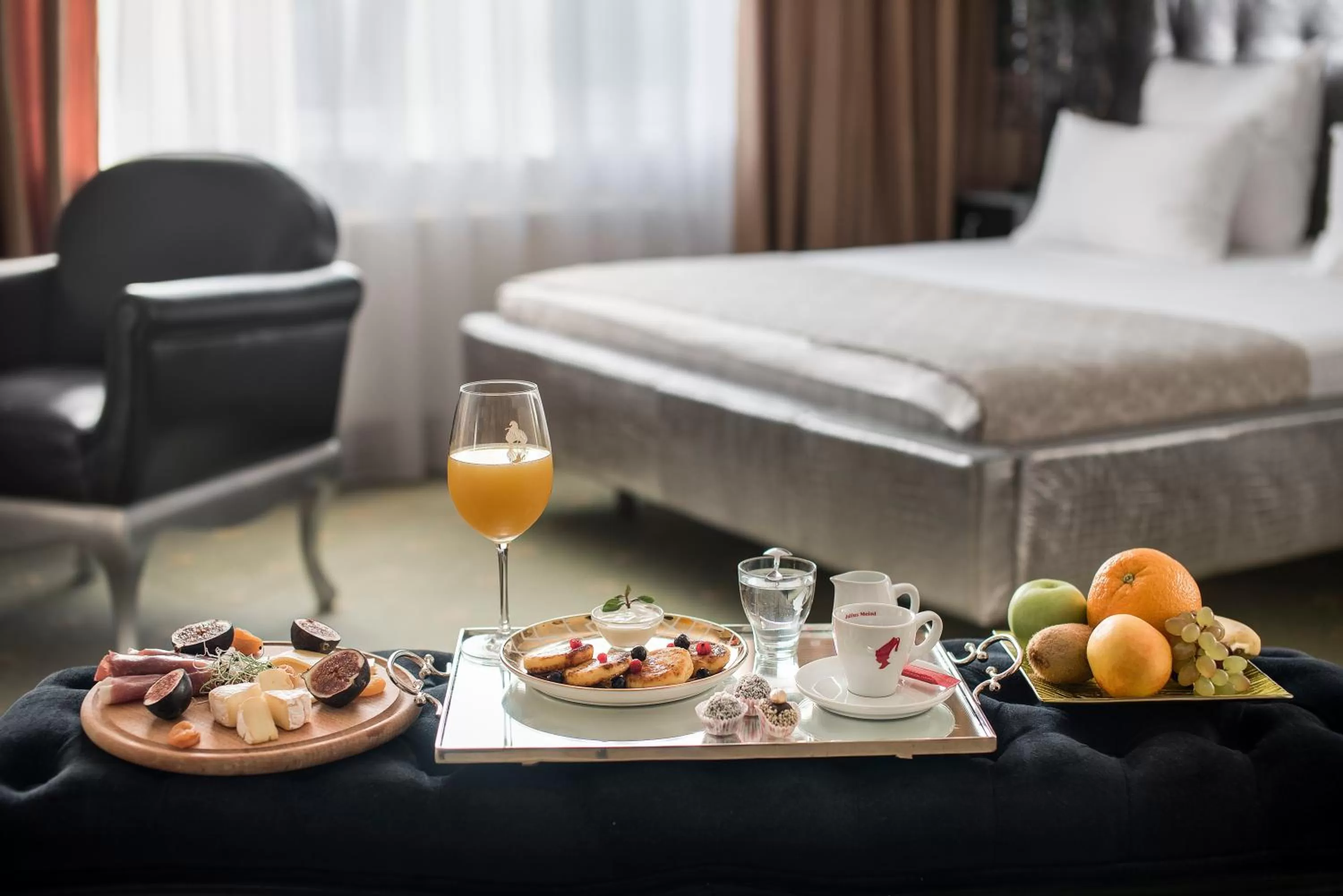 Breakfast, Bed in Weekend Boutique Hotel