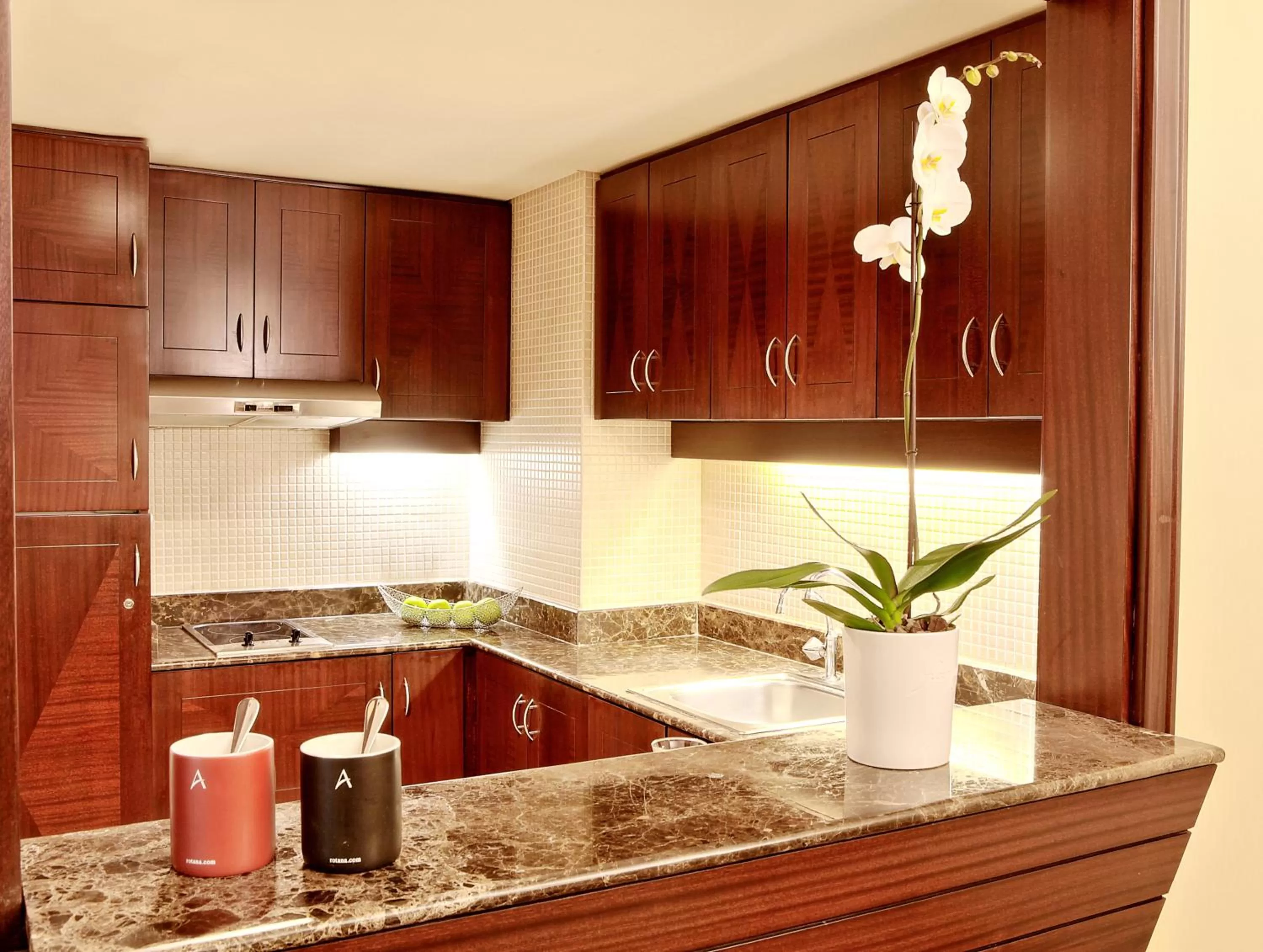 Kitchen or kitchenette in Raouche Arjaan by Rotana