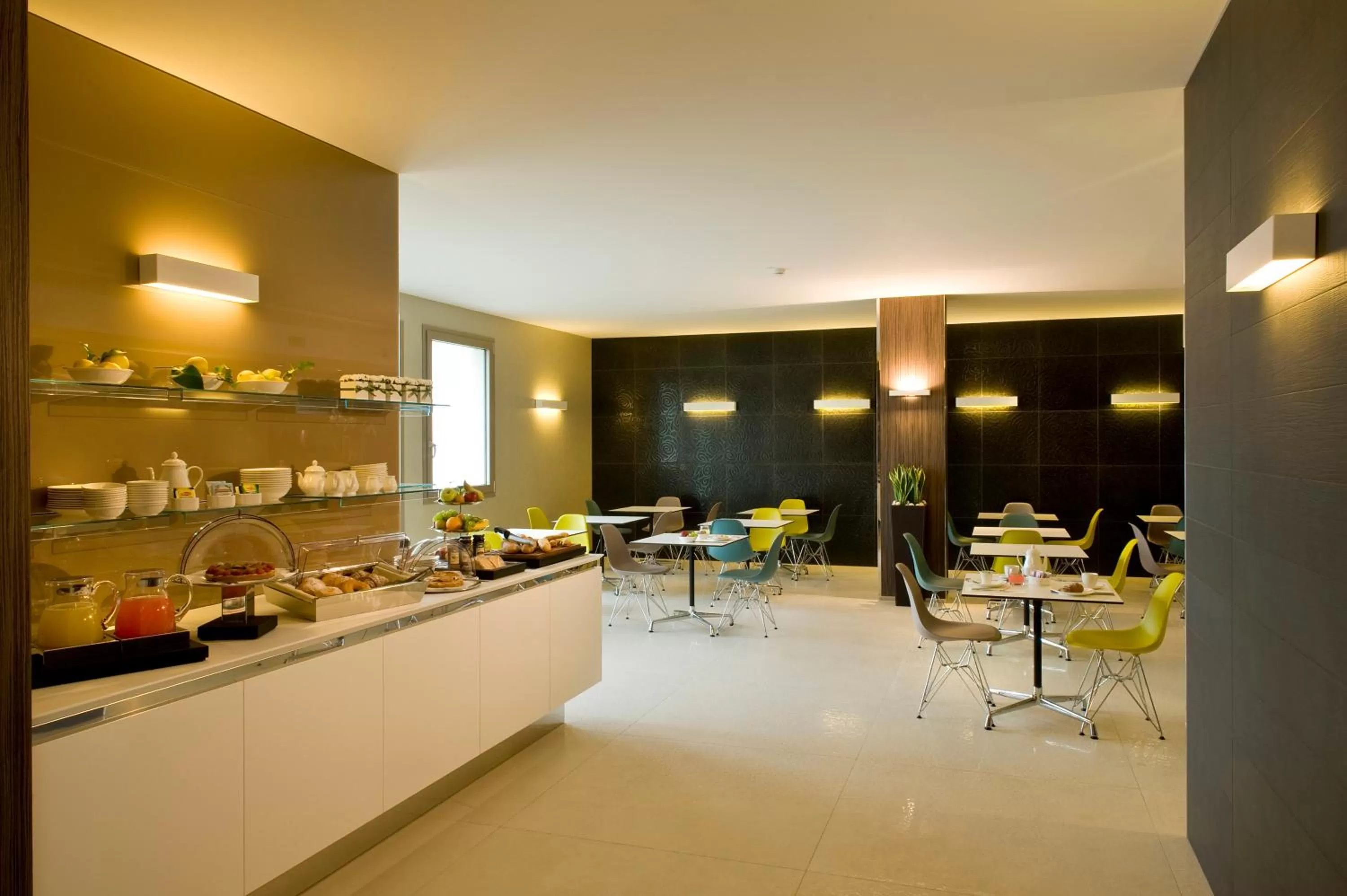 Lounge or bar in Viola Mhotel